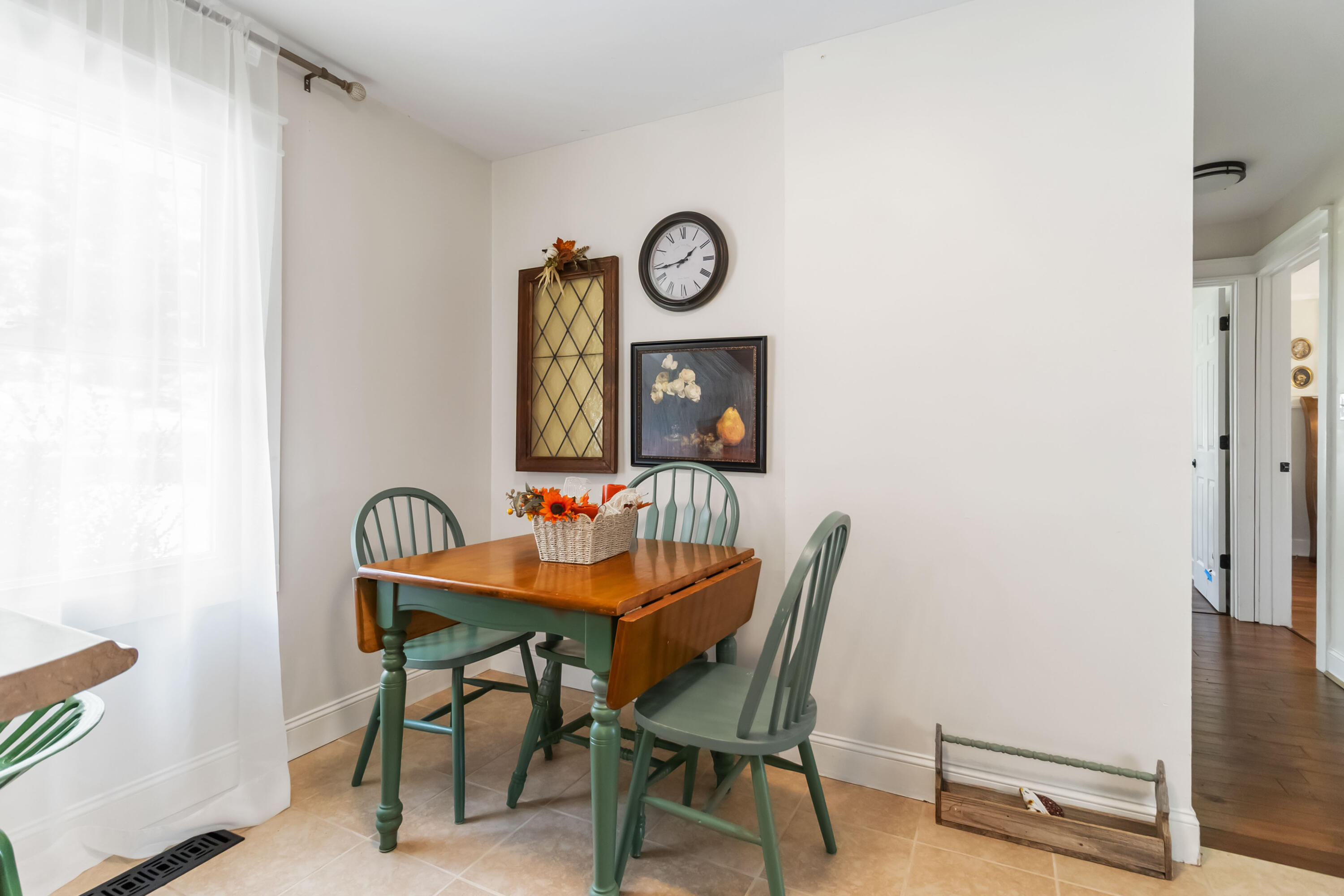 445 Phillips Street Property Photo 12