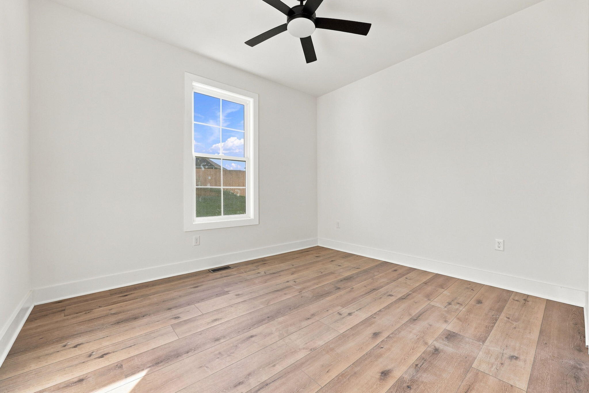 401 Krauss Drive Property Photo 16