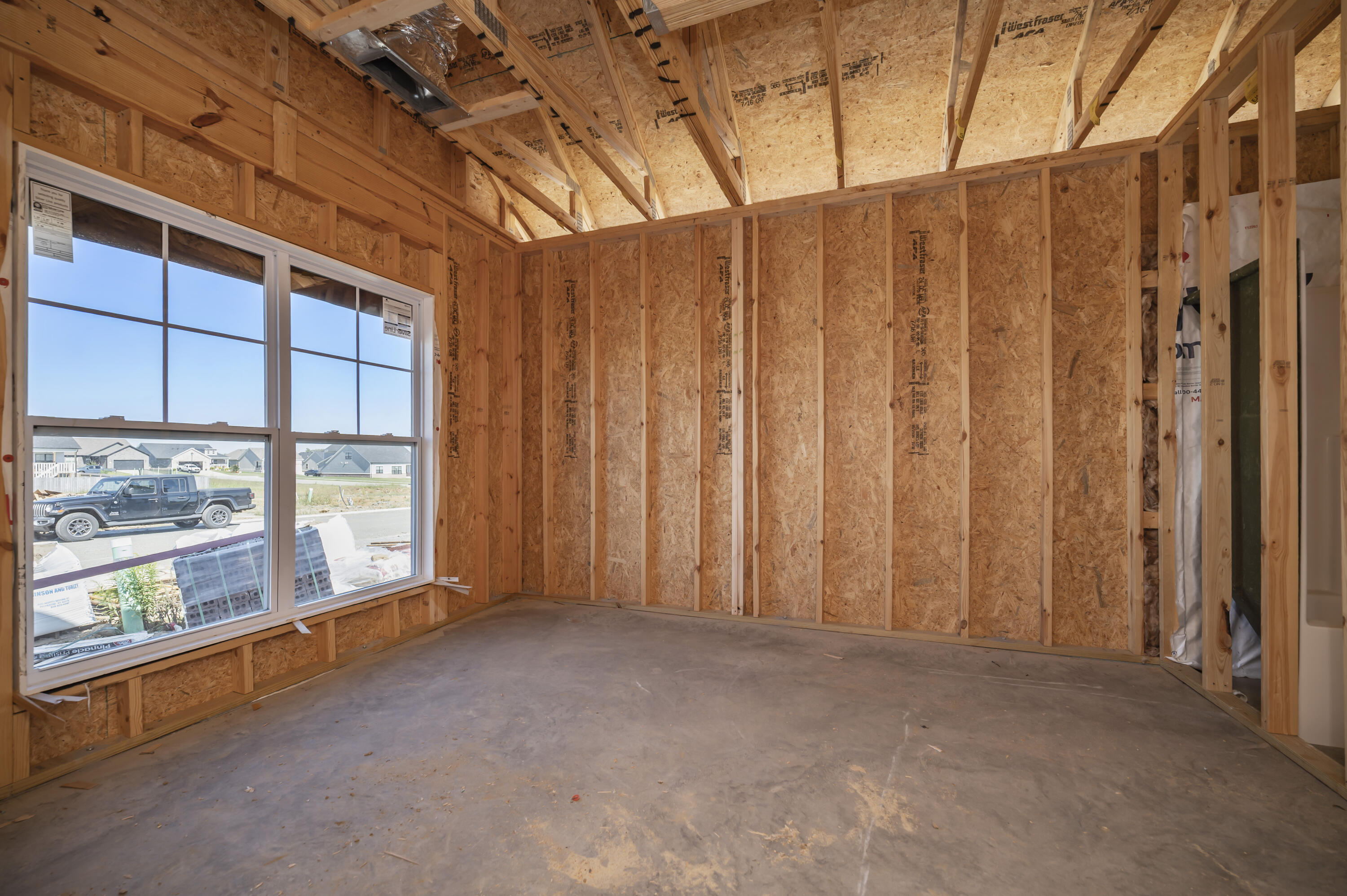5060 Coventry Way Property Photo 12