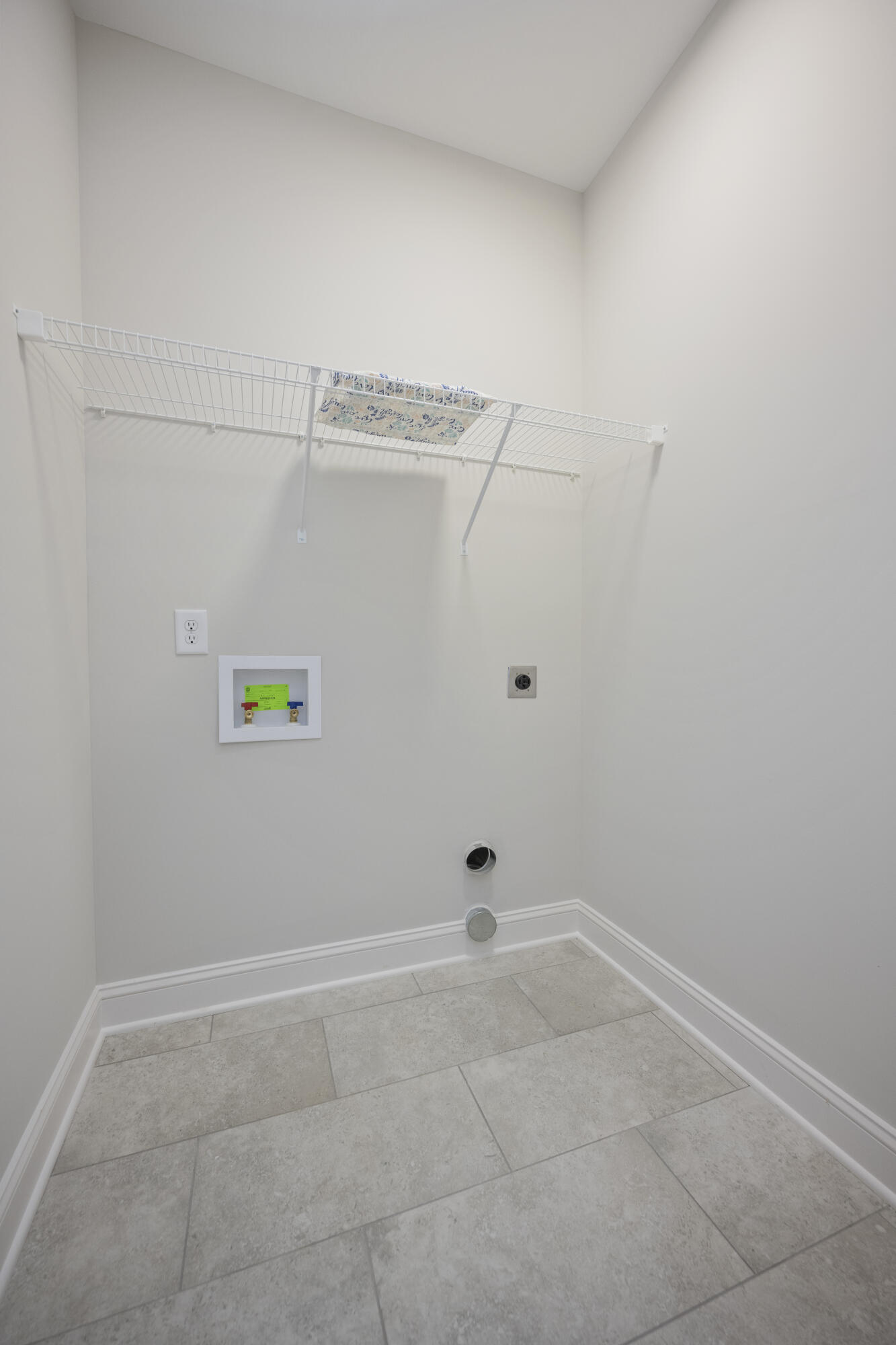 5060 Coventry Way Property Photo 31
