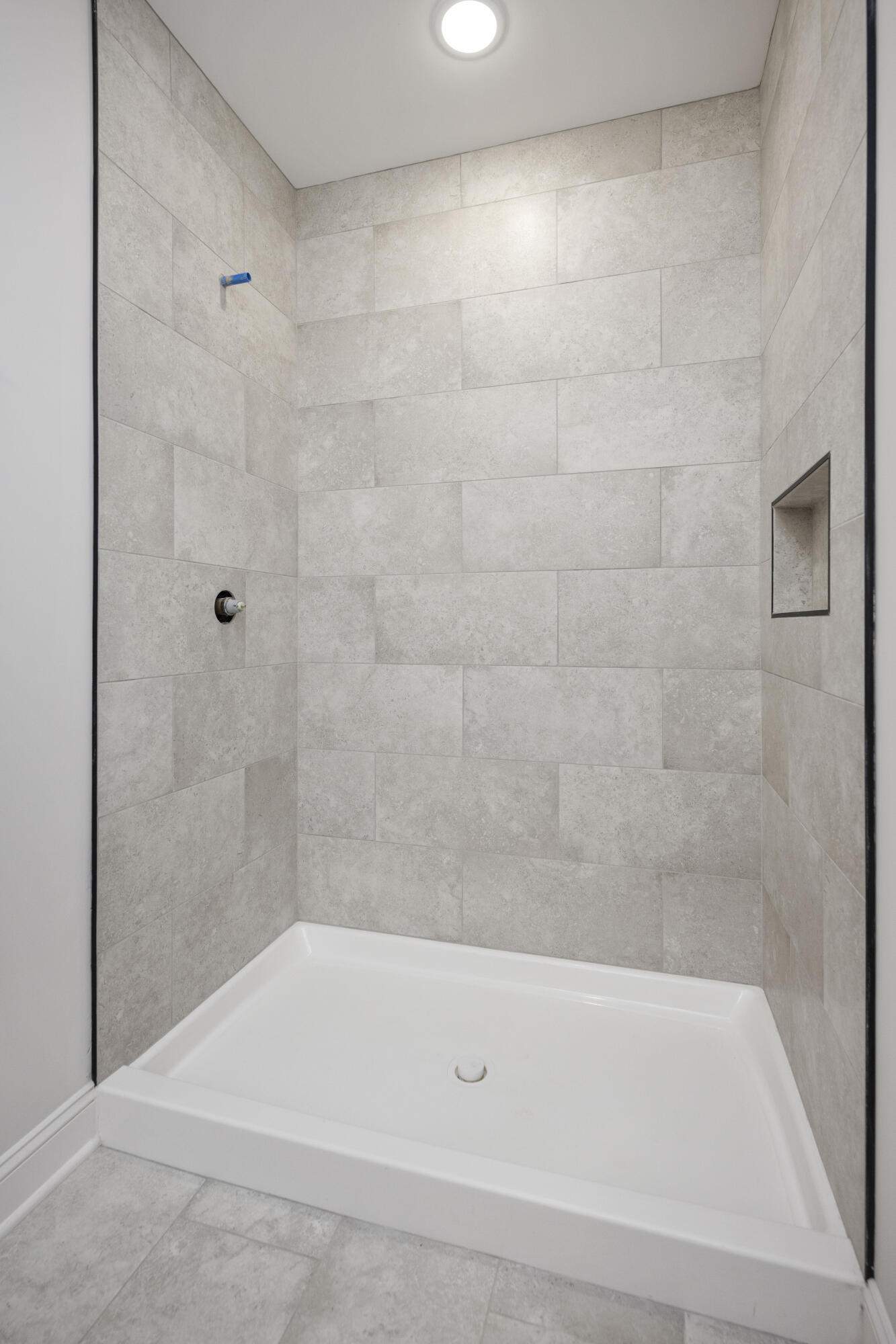 5060 Coventry Way Property Photo 39