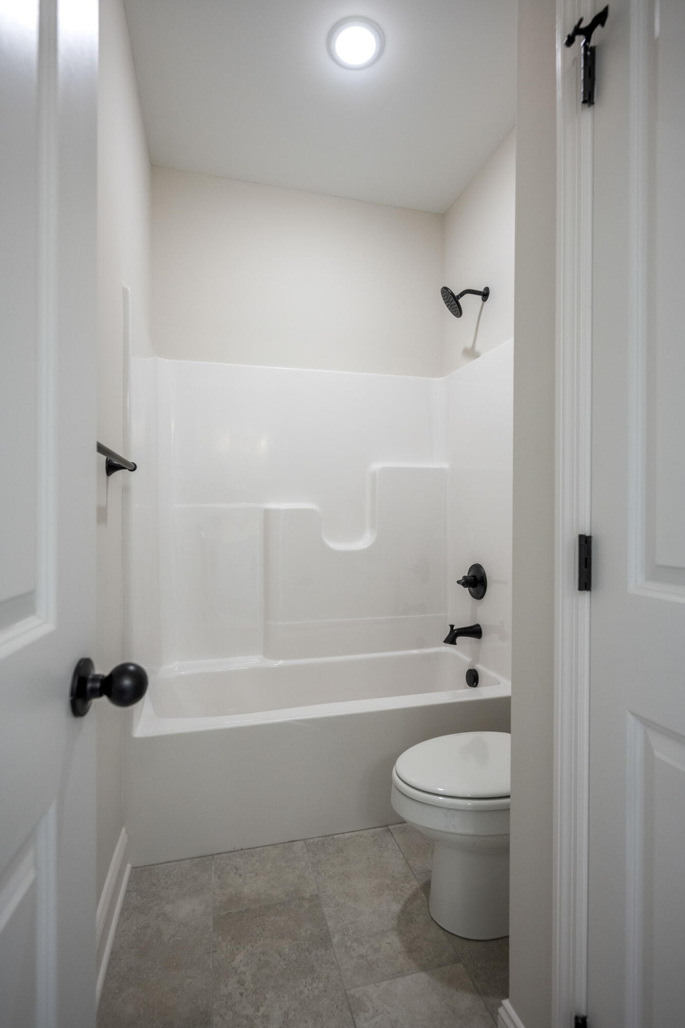5060 Coventry Way Property Photo 45