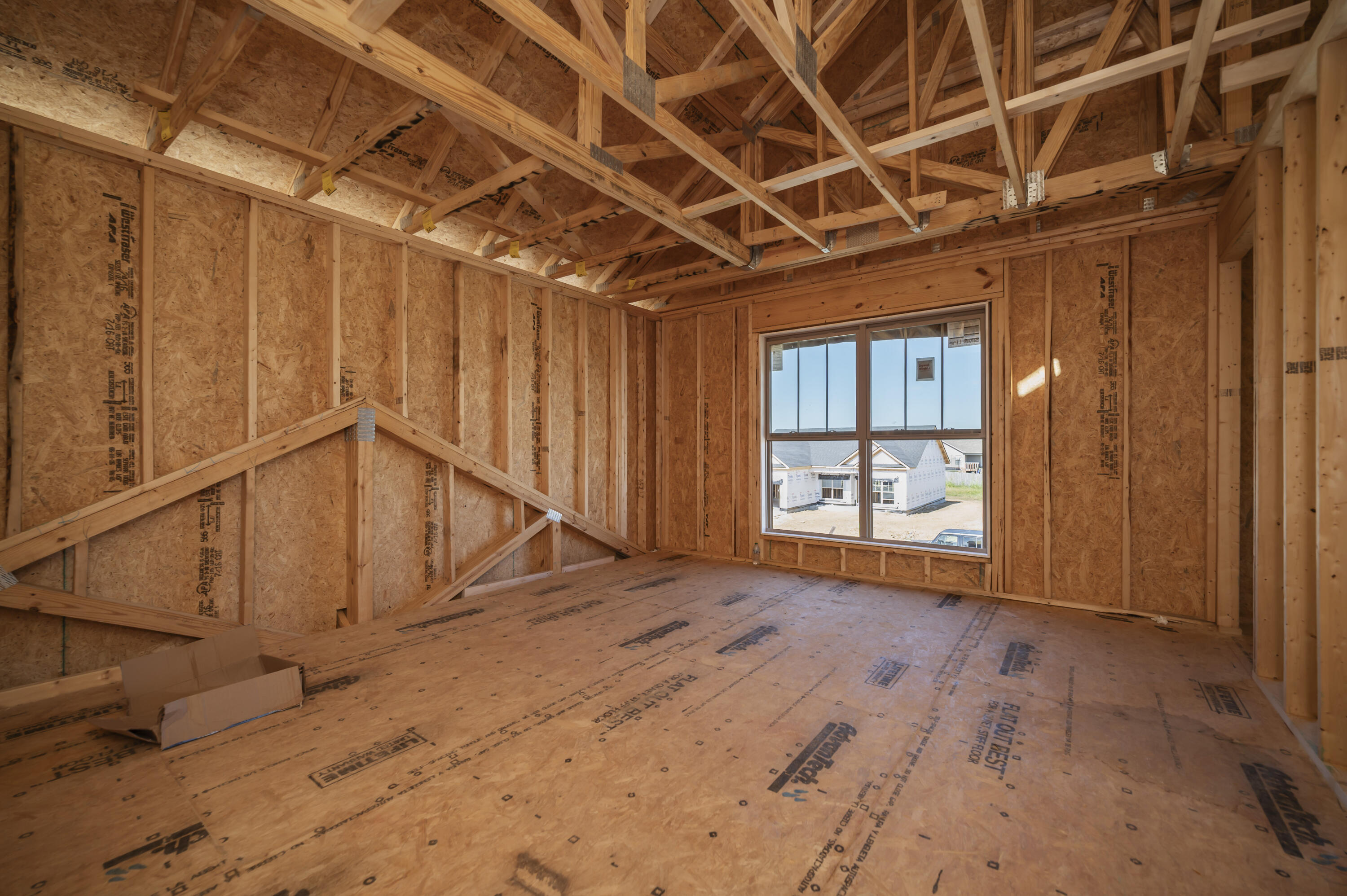 5064 Coventry Way Property Photo 11