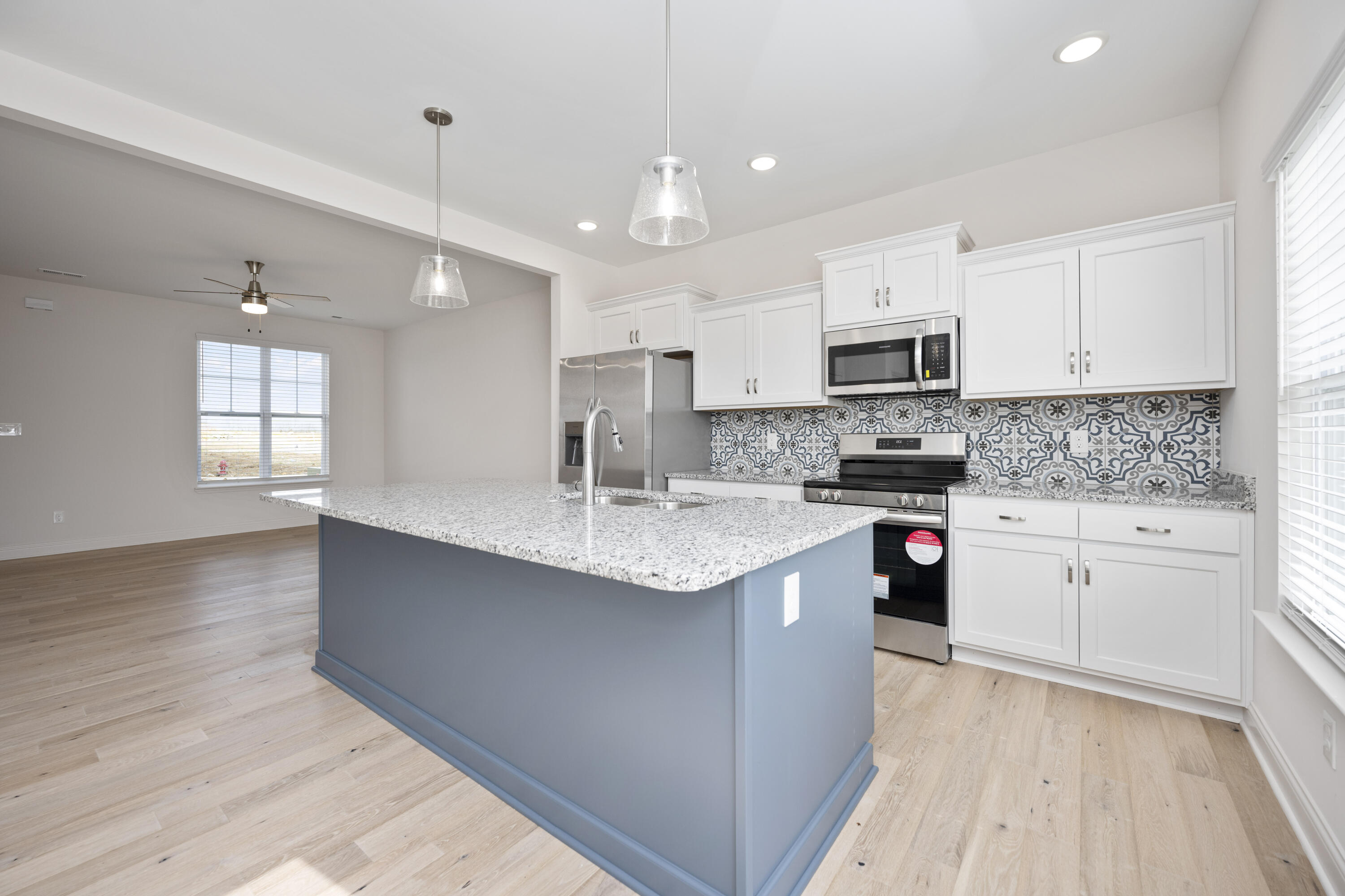 5064 Coventry Way Property Photo 12