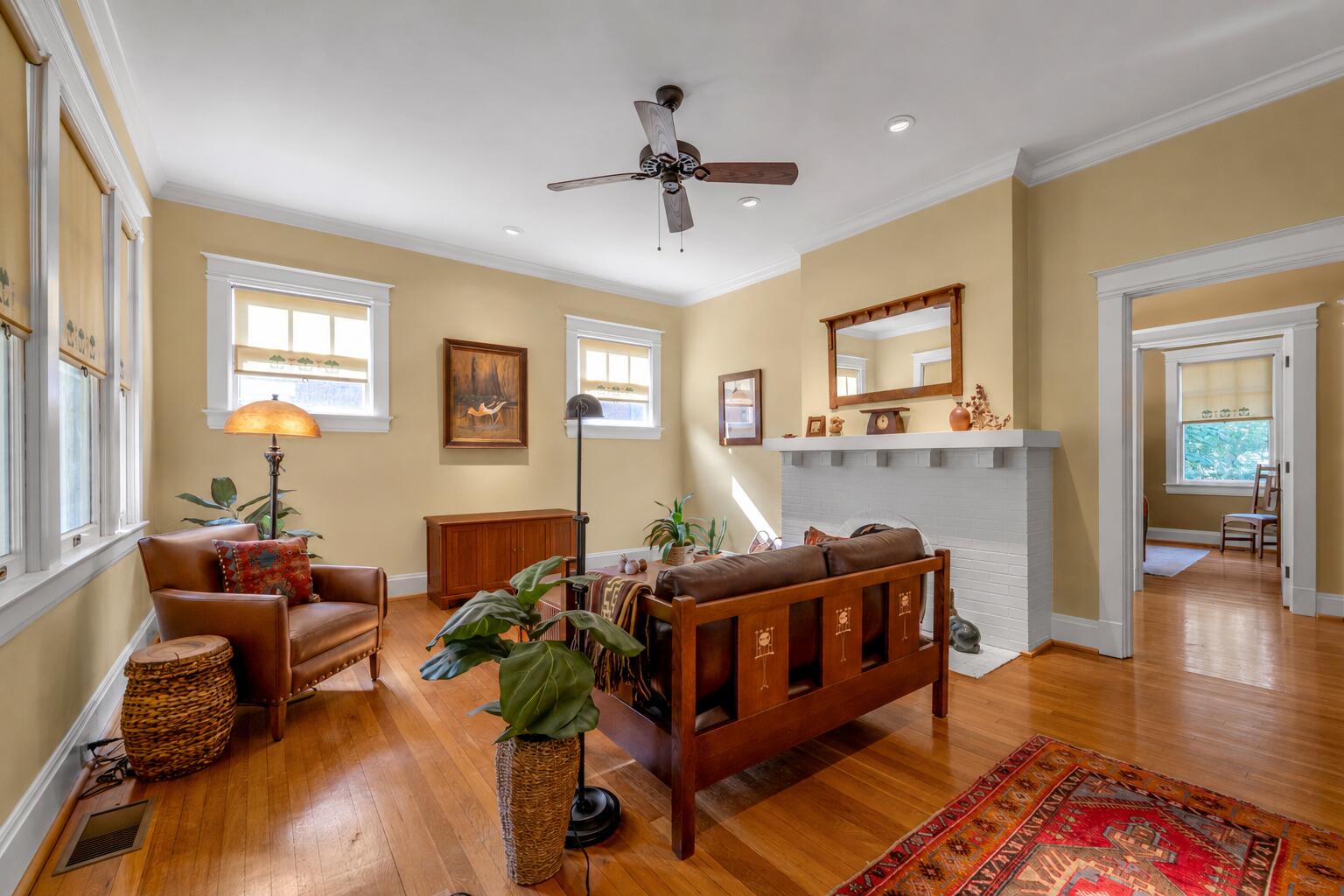 724 Bullock Place Property Photo 8