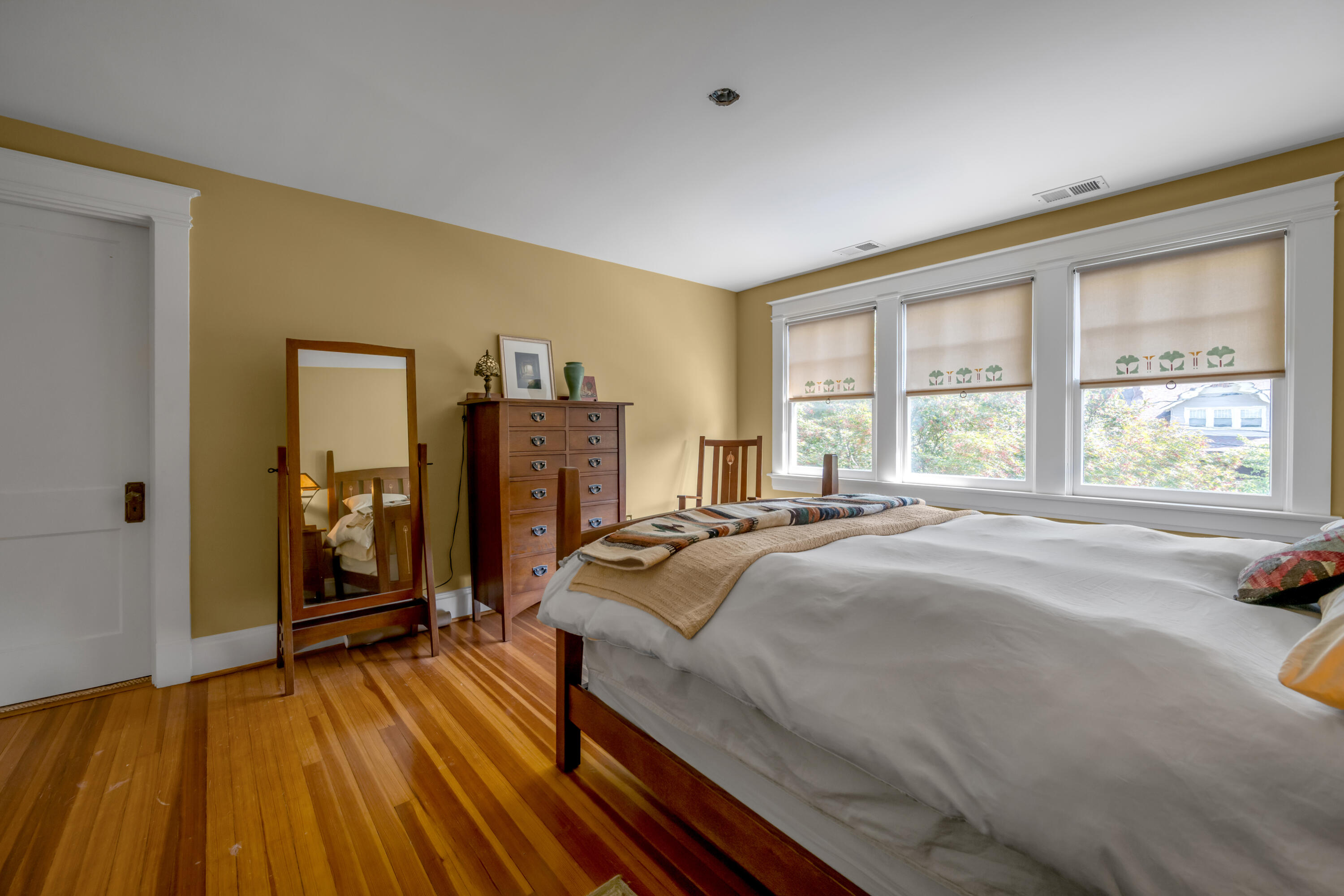 724 Bullock Place Property Photo 33