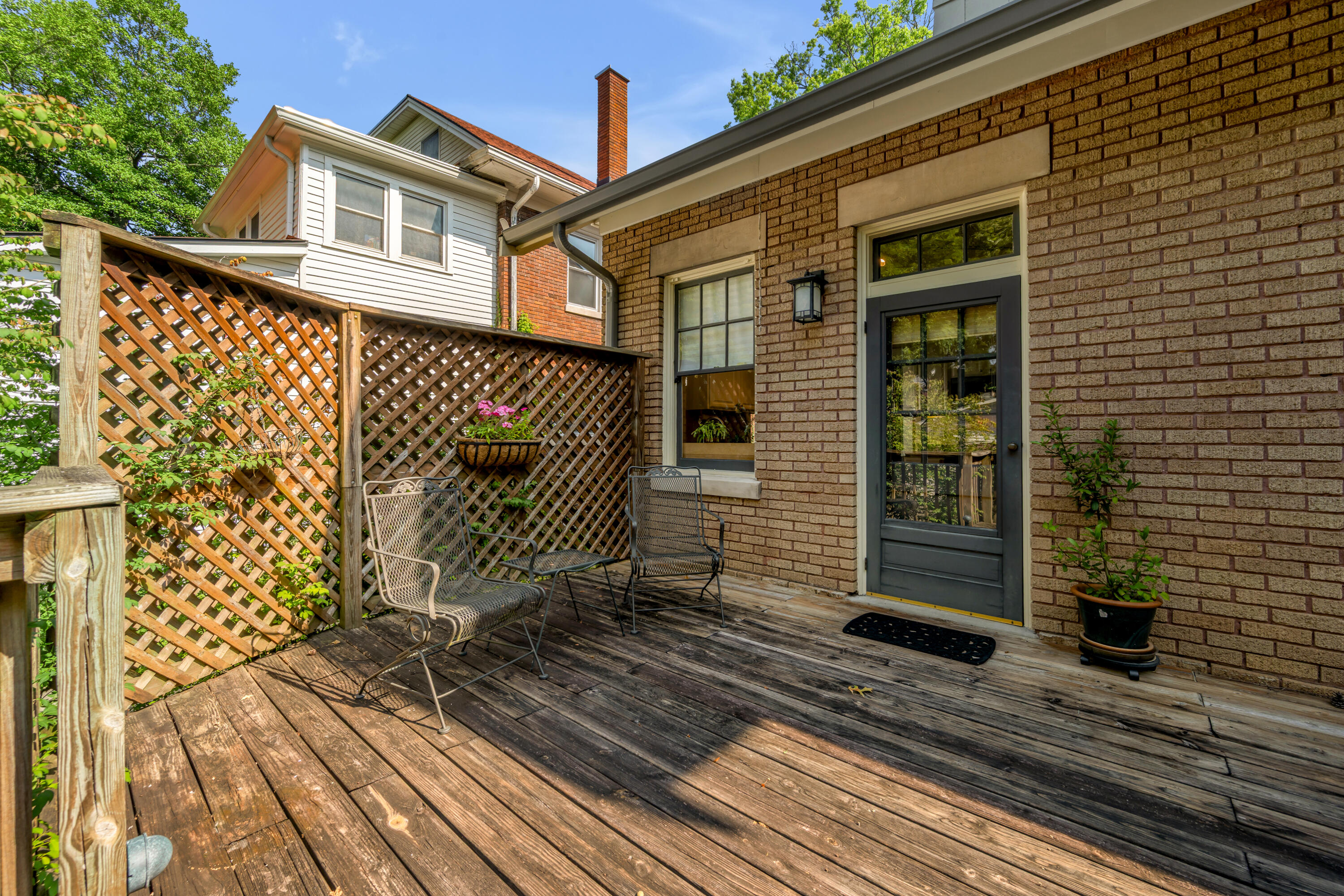 724 Bullock Place Property Photo 37