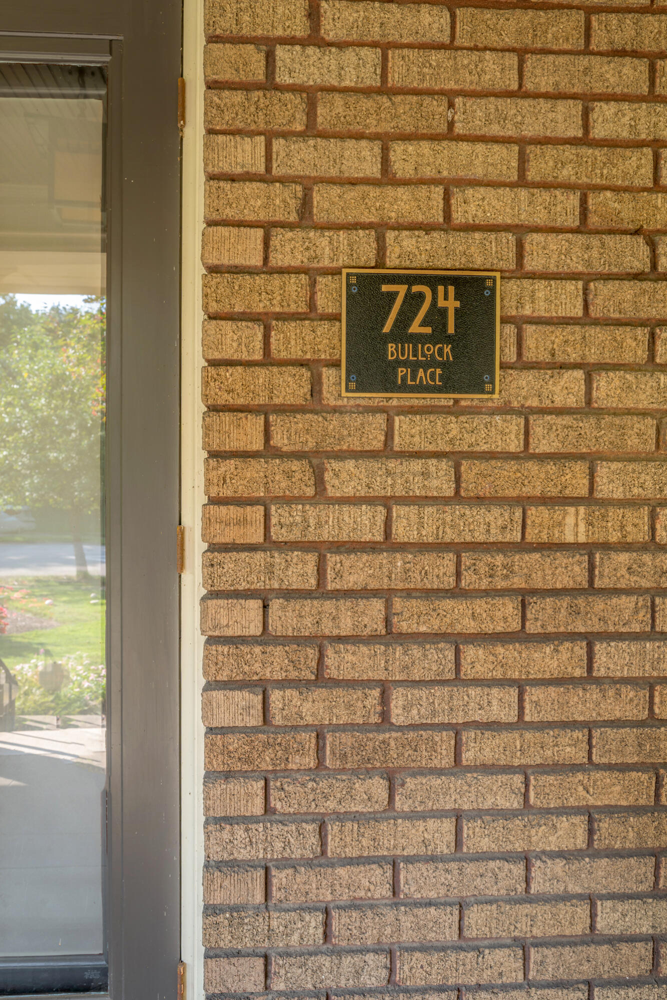 724 Bullock Place Property Photo 53