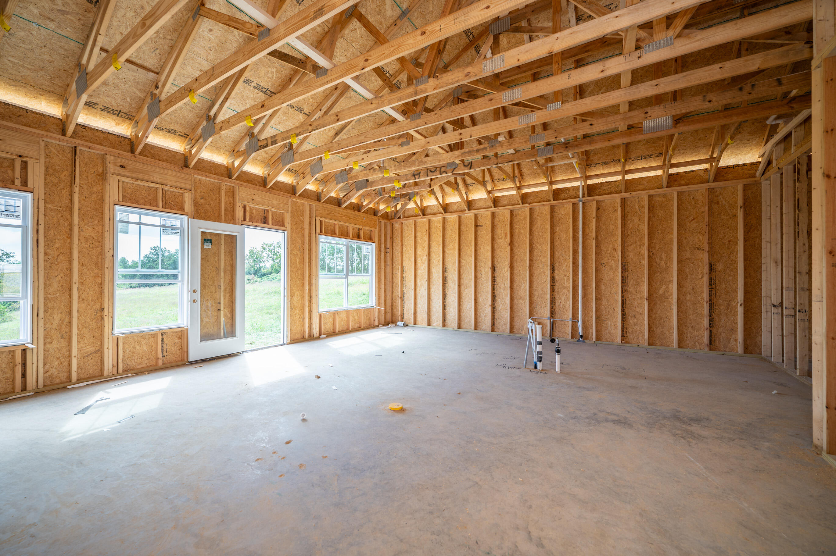 5105 Locke Drive Property Photo 6
