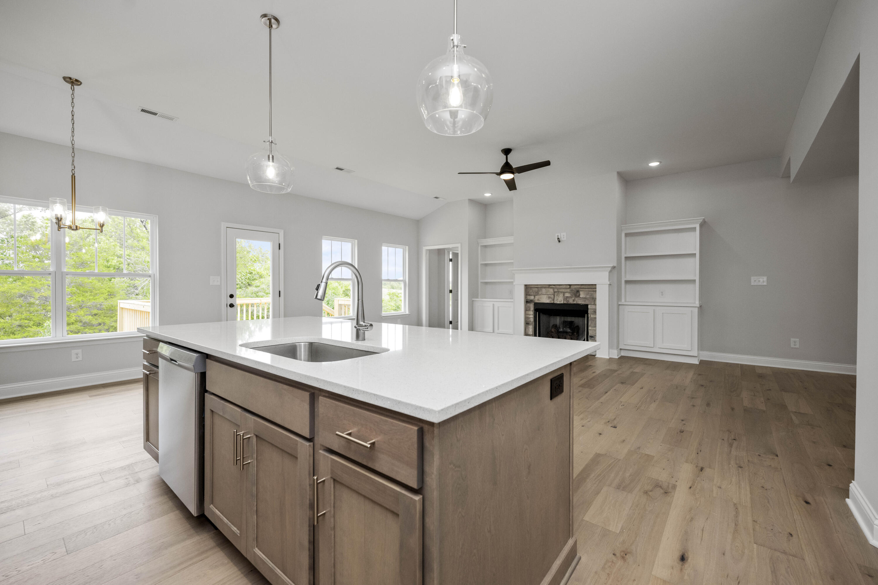 5105 Locke Drive Property Photo 16