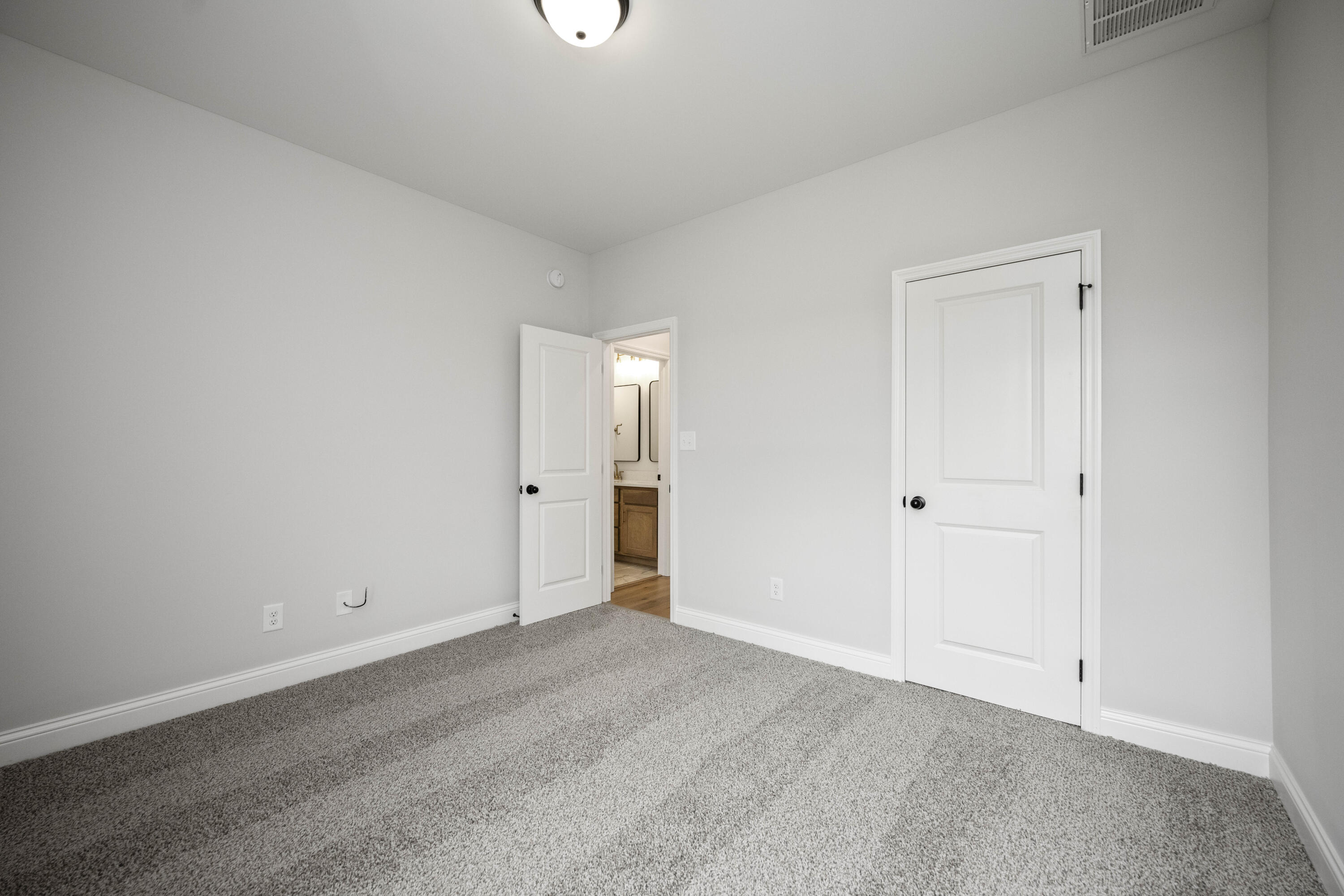5105 Locke Drive Property Photo 31