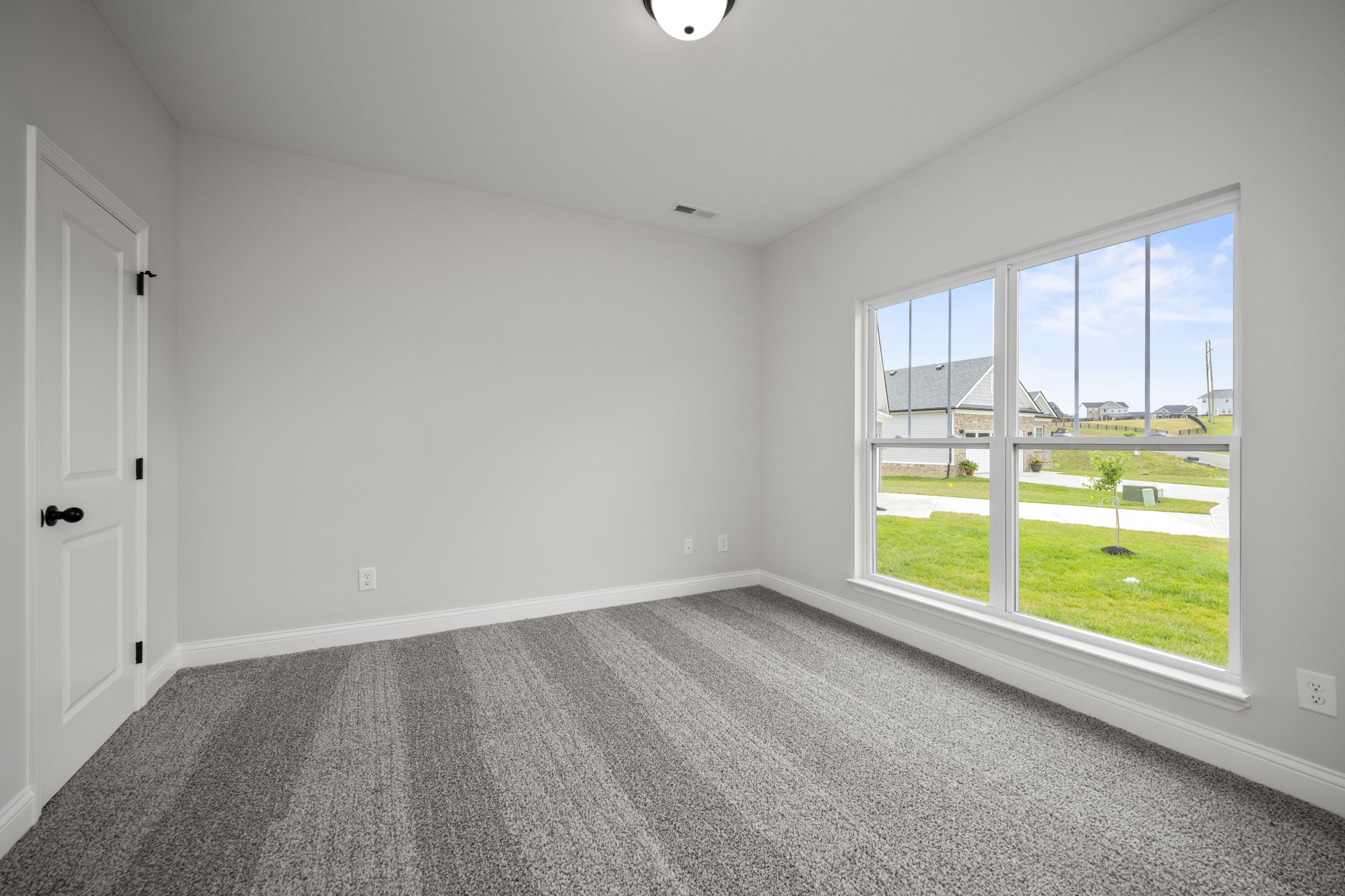5105 Locke Drive Property Photo 33