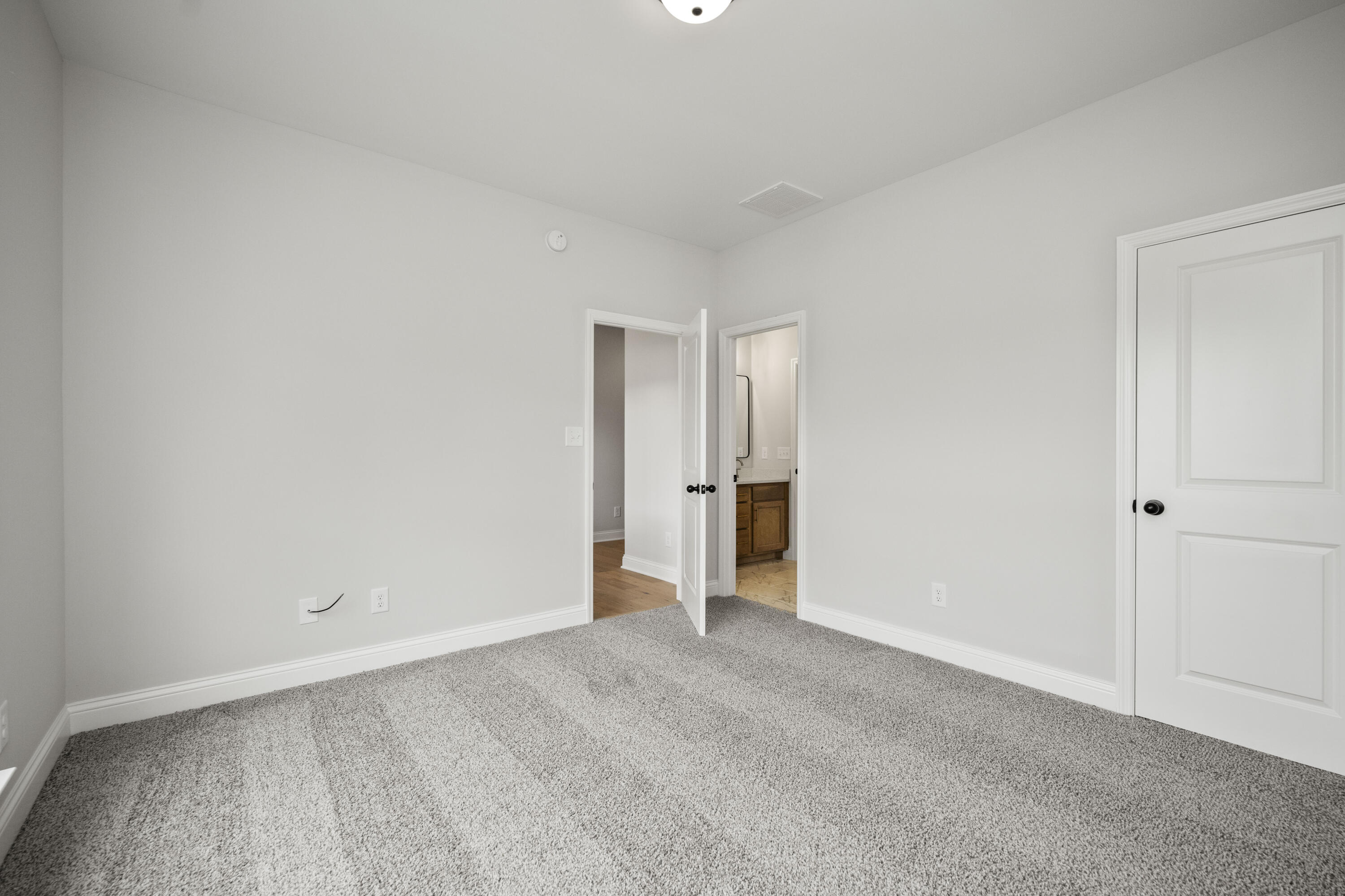 5105 Locke Drive Property Photo 34