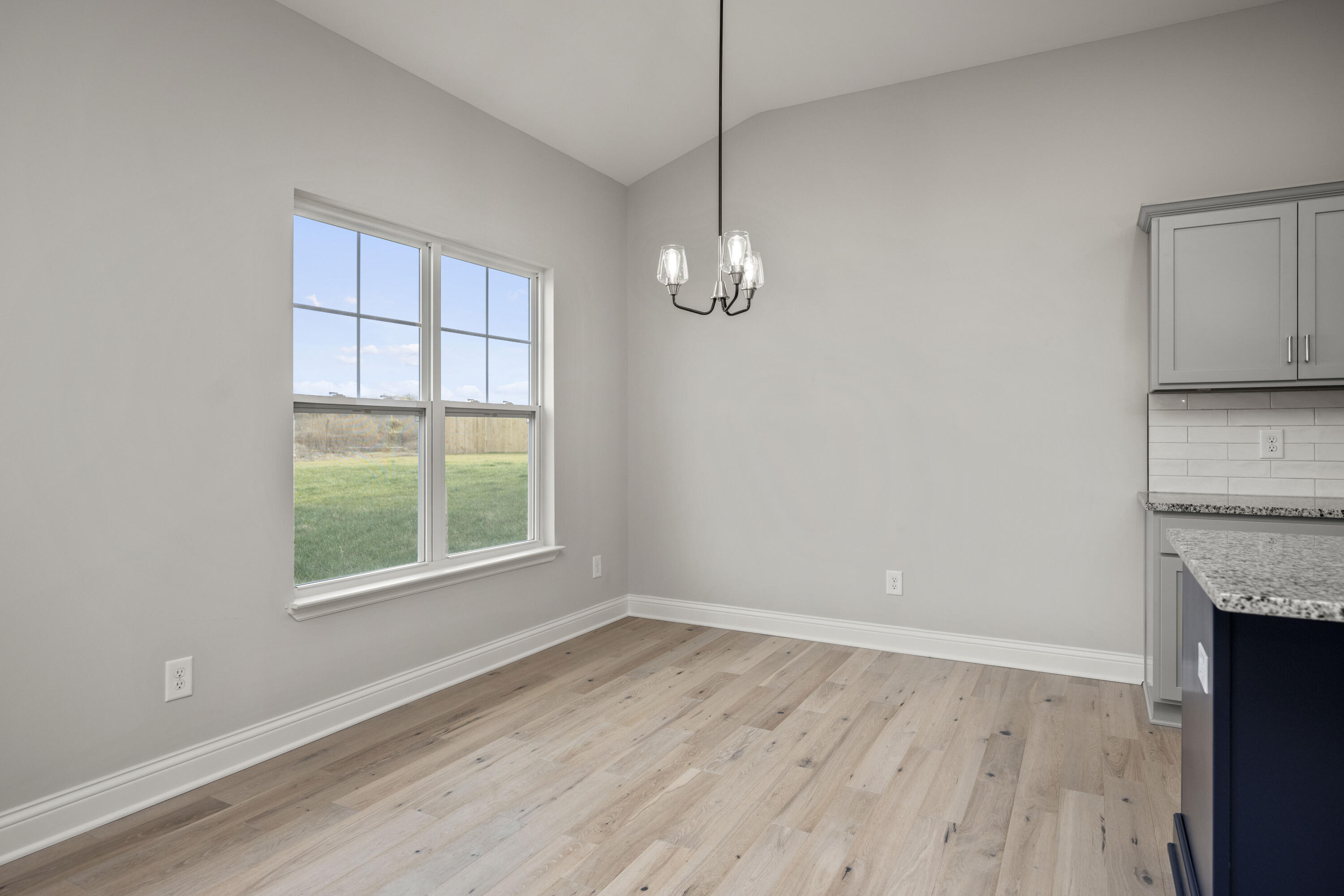 5061 Coventry Way Property Photo 12