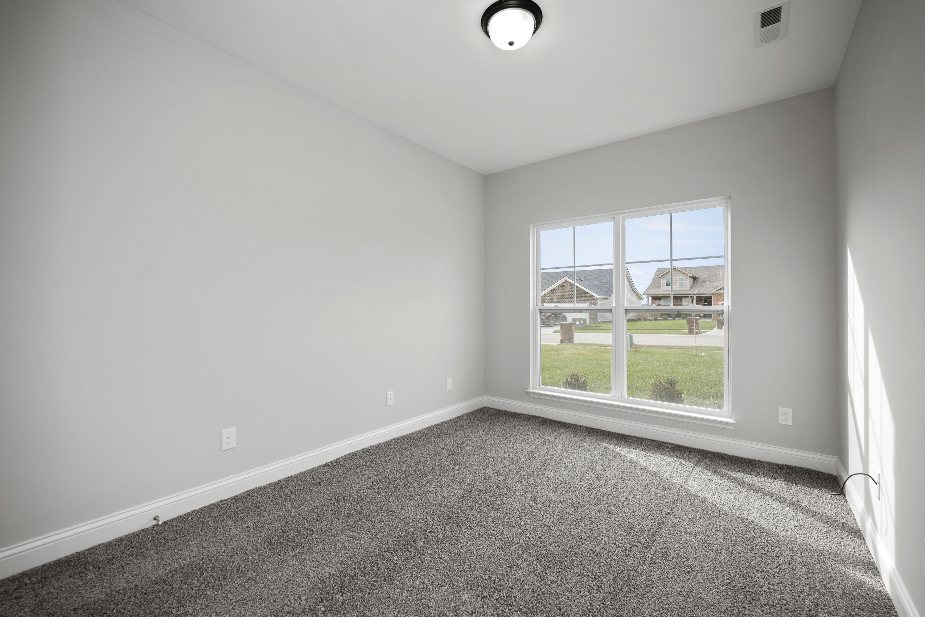 5061 Coventry Way Property Photo 32