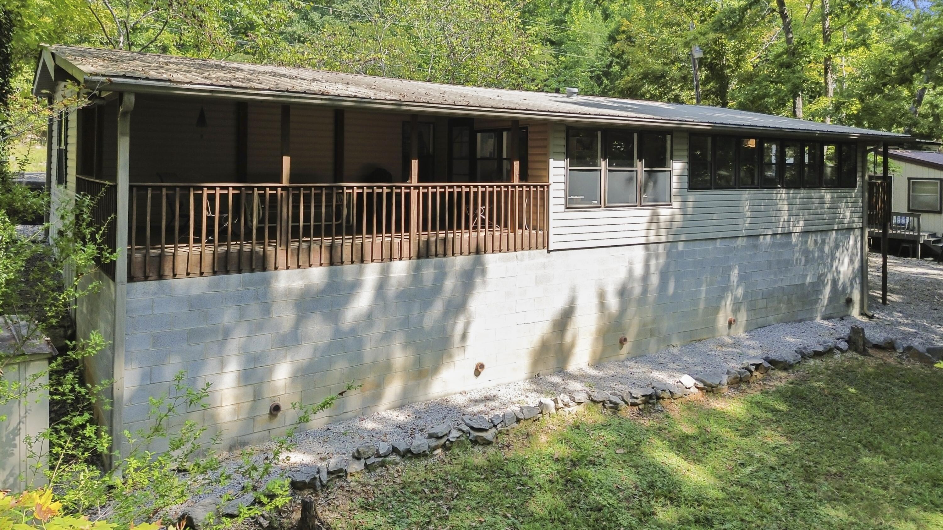 435 George Hardwick Road Property Photo 6