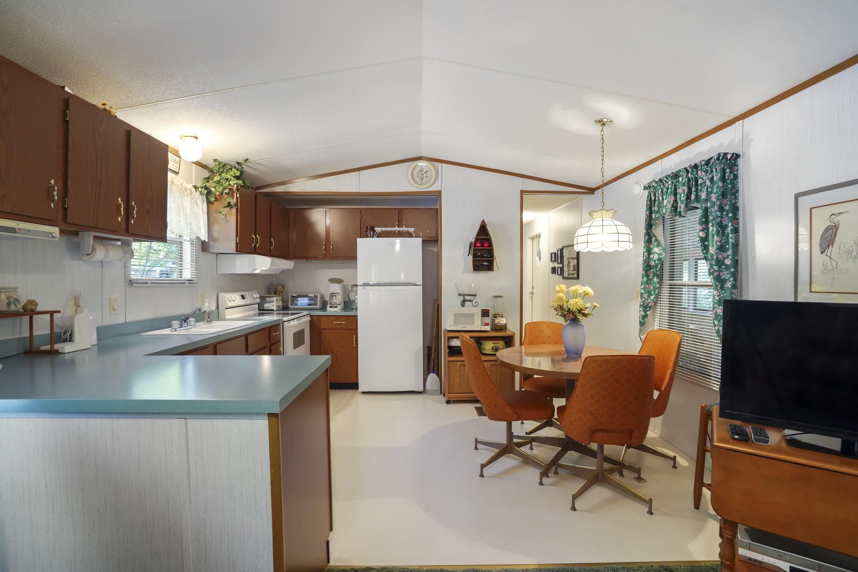 435 George Hardwick Road Property Photo 10