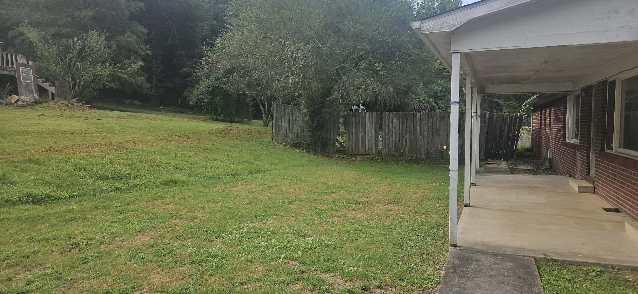 21267 State Highway 190 Property Photo 26