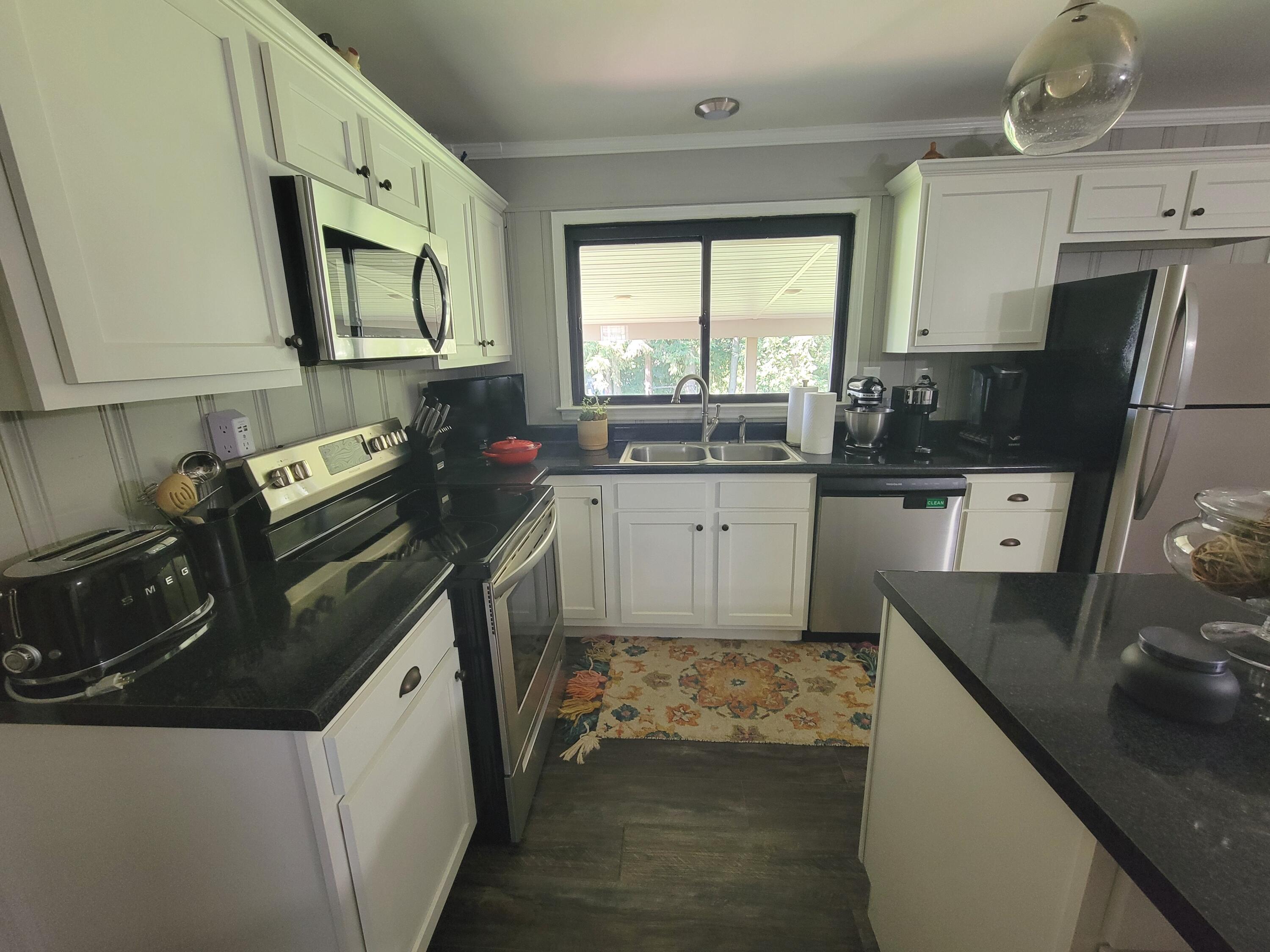 518 Dare Drive Property Photo 12