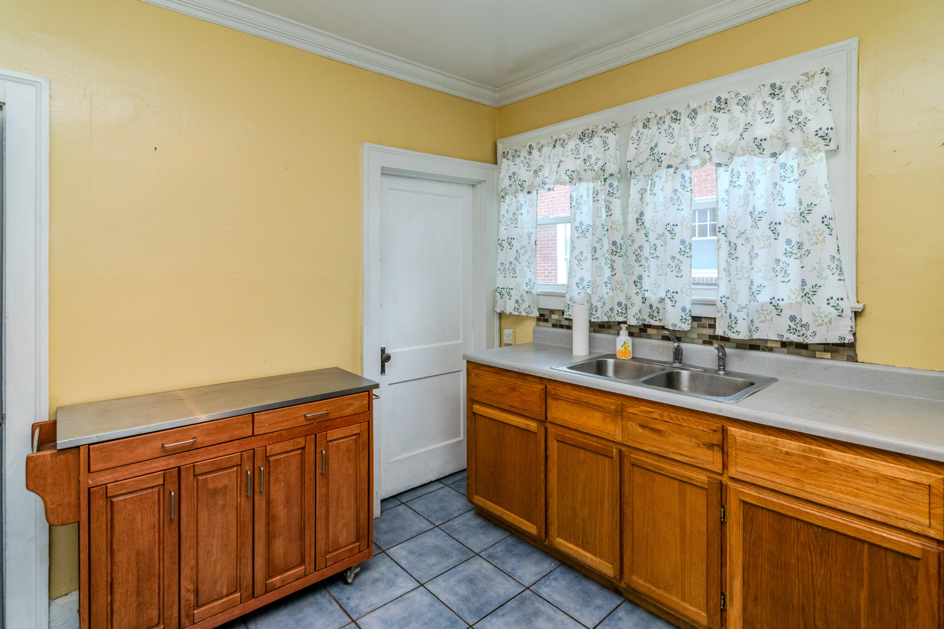 914 Idlewild Court Property Photo 14