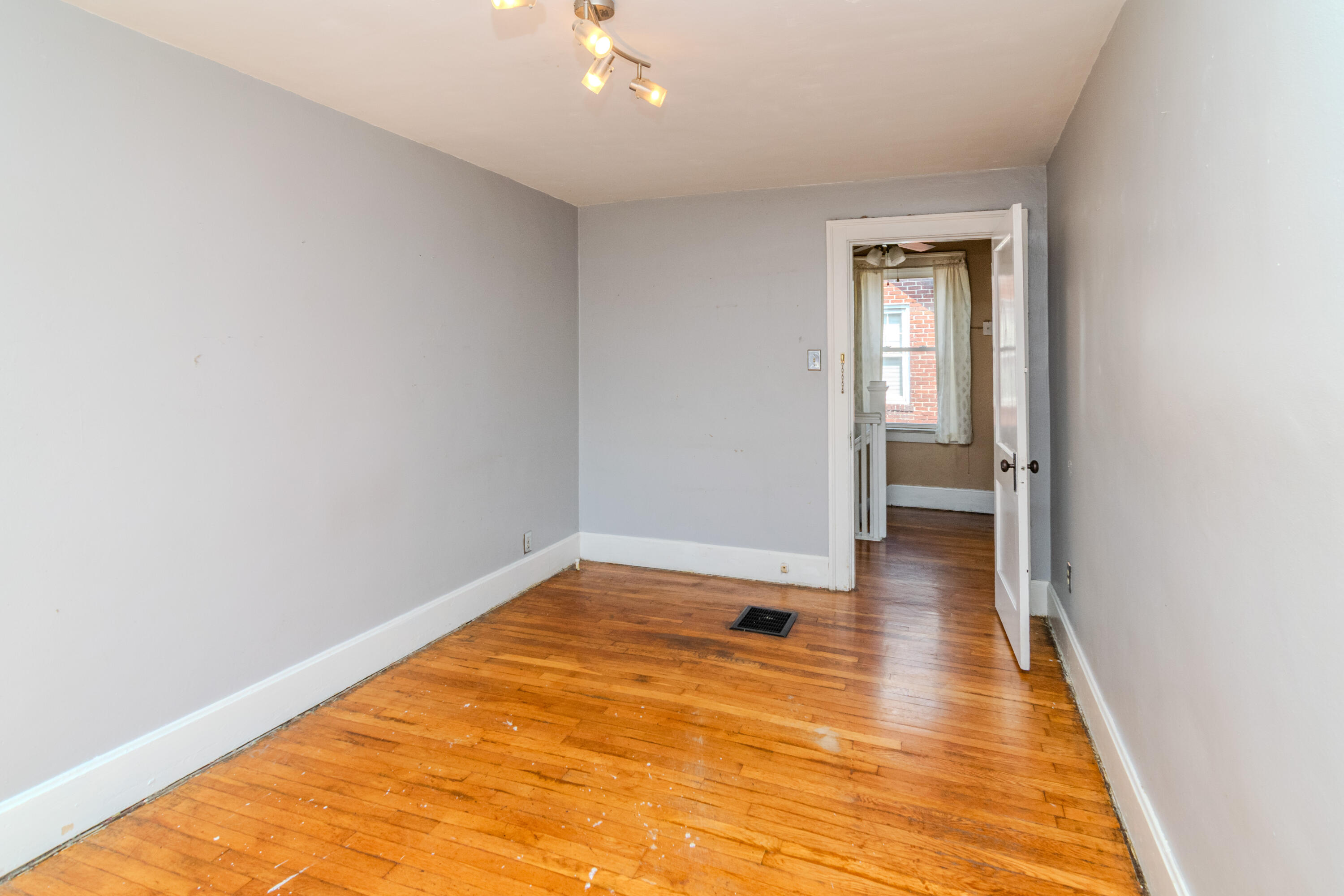 914 Idlewild Court Property Photo 23