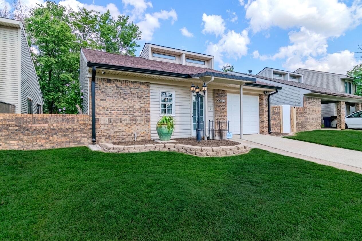 1740 Prairie Circle Property Photo 3