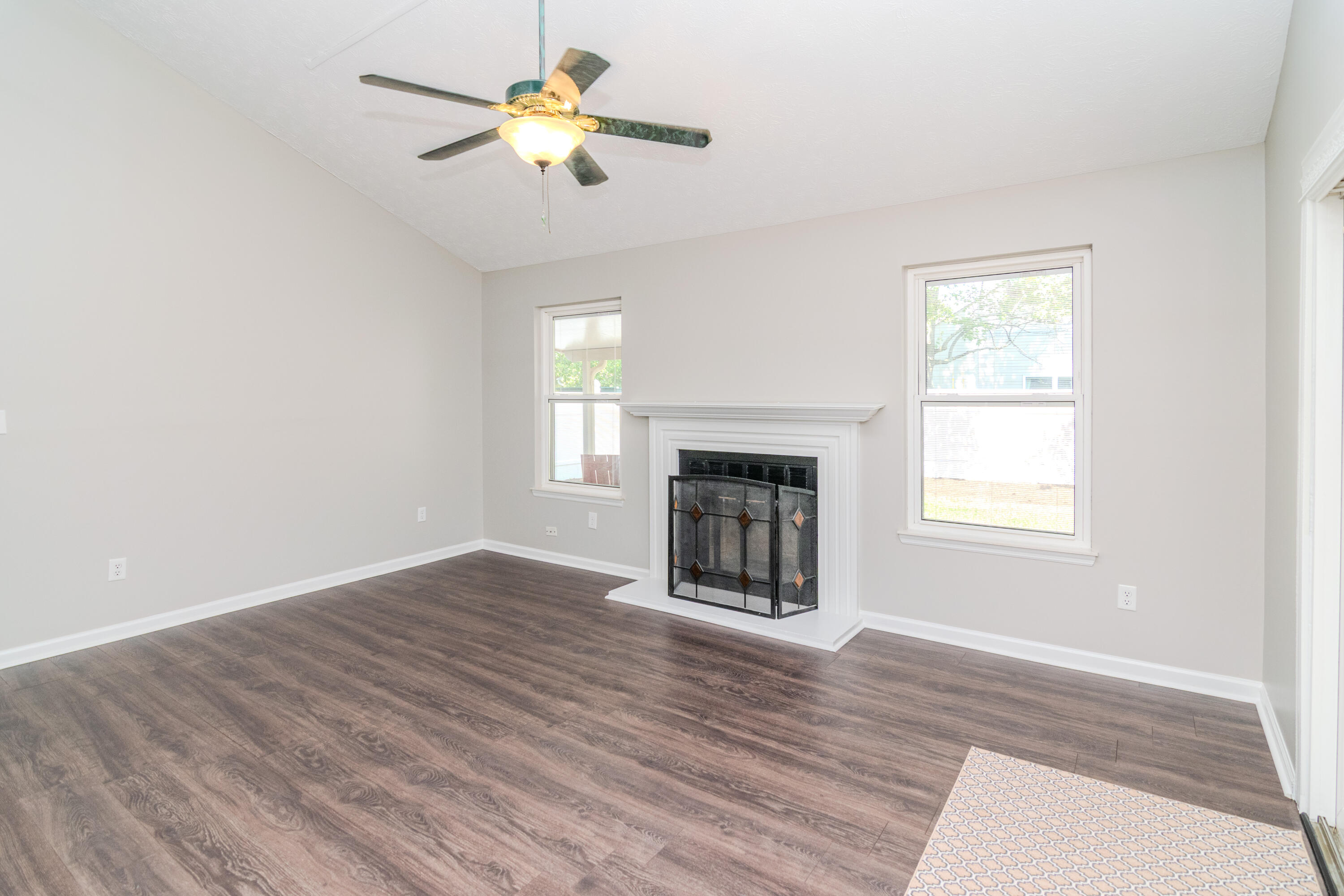 1740 Prairie Circle Property Photo 23