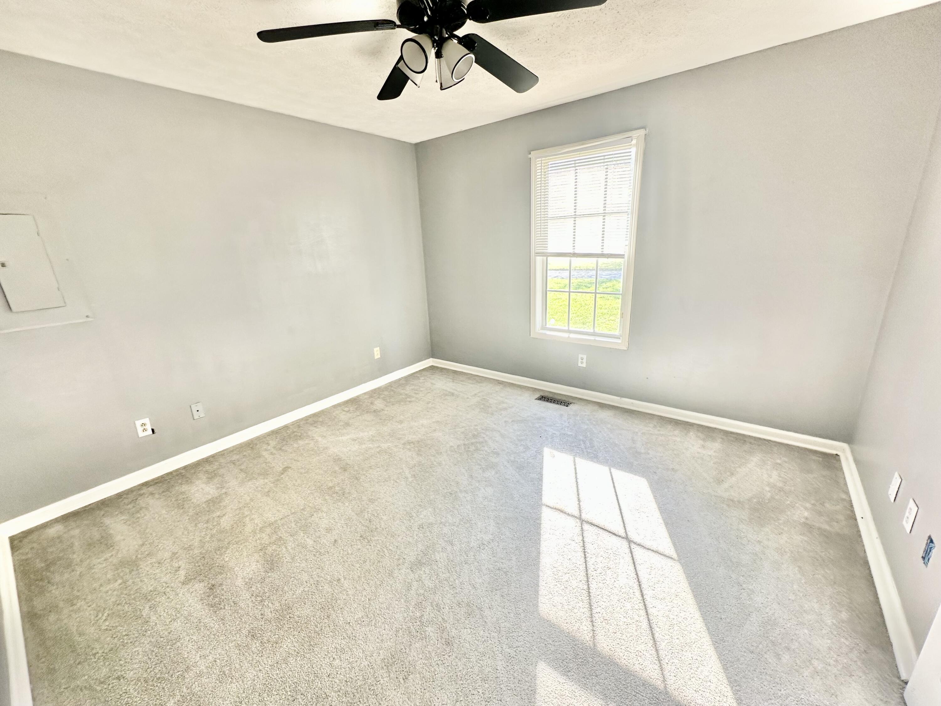 8646 Kingman Court Property Photo 9