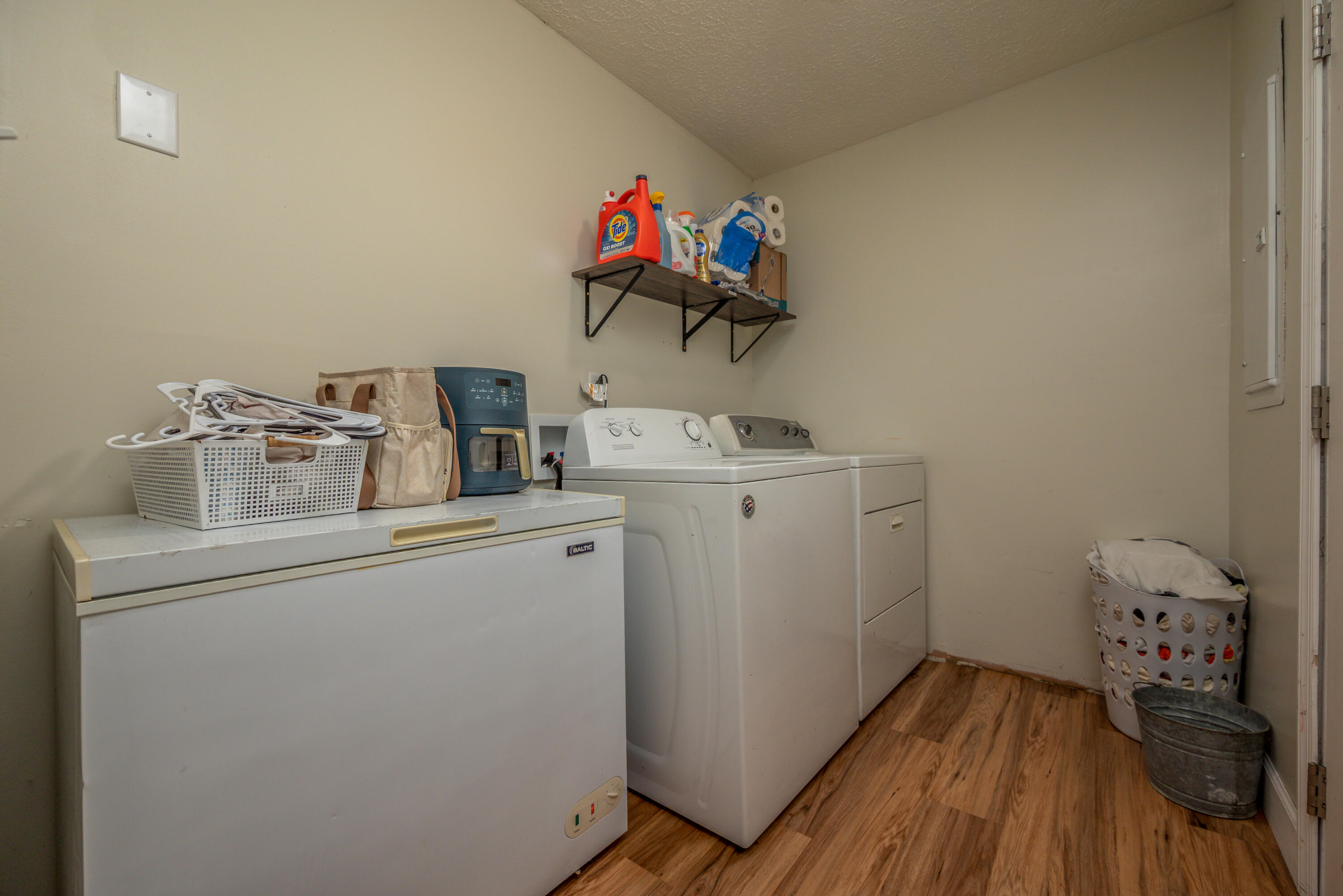 264 Strawberry Drive Property Photo 13