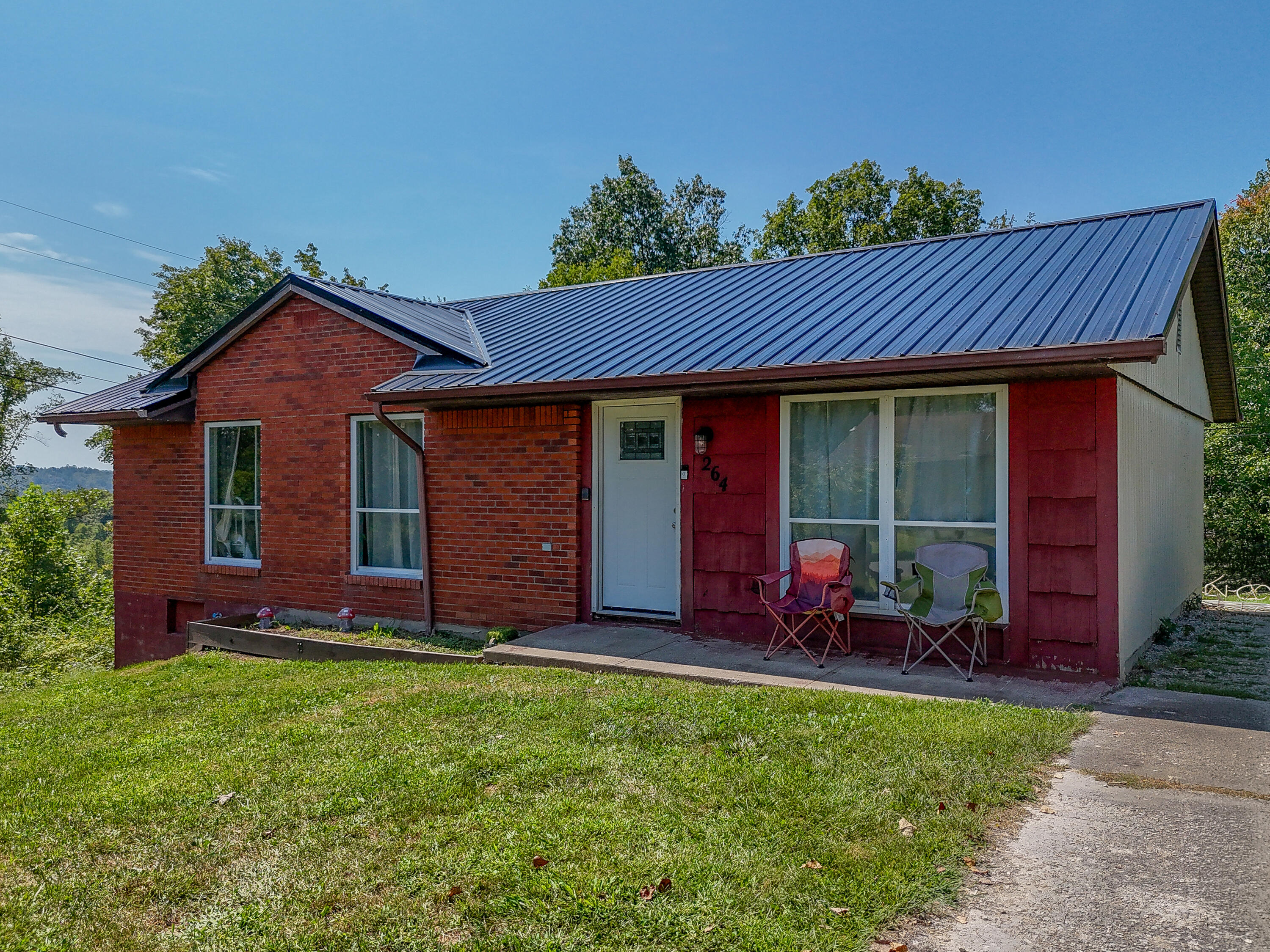 264 Strawberry Drive Property Photo 15
