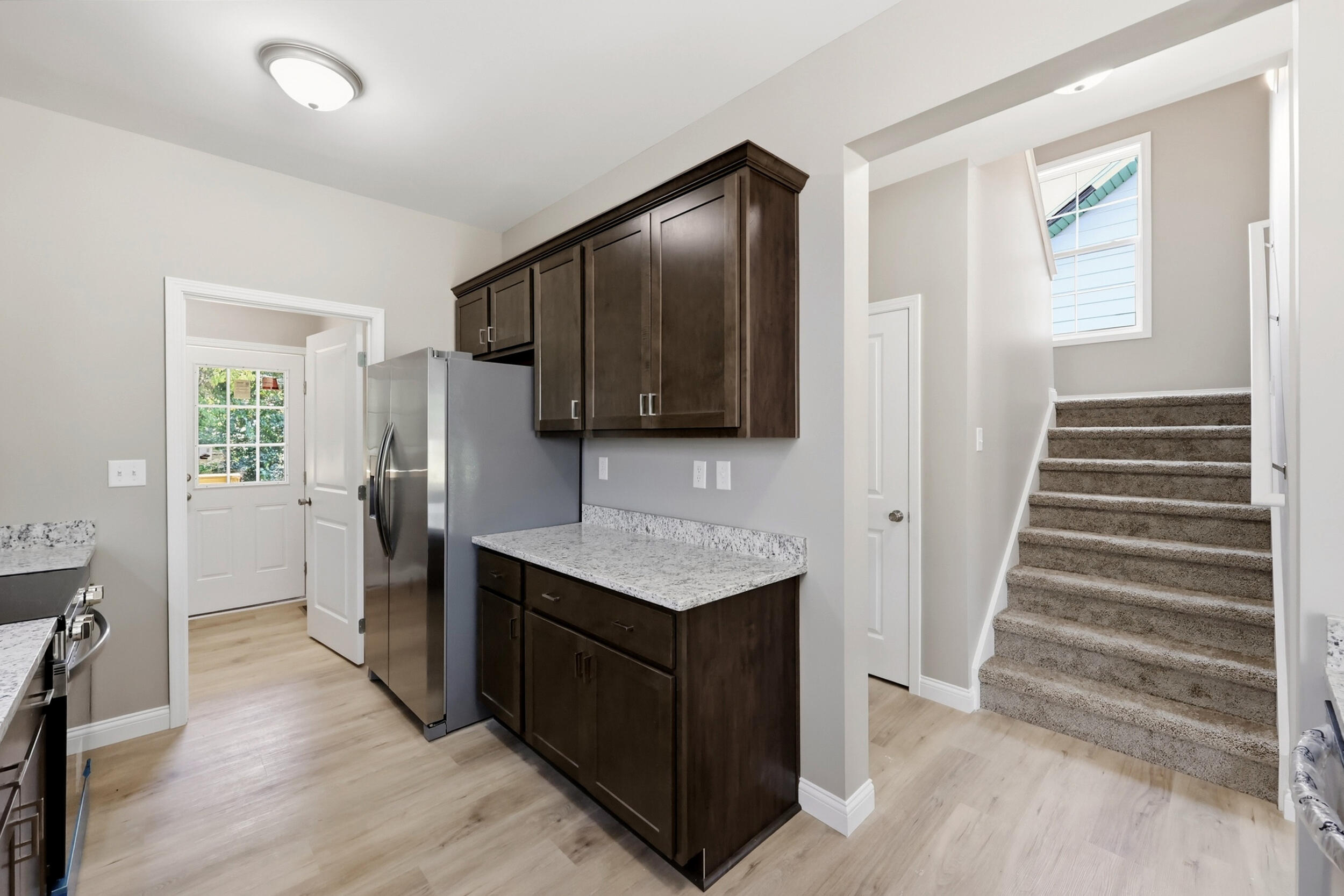 422 Main Avenue Property Photo 6