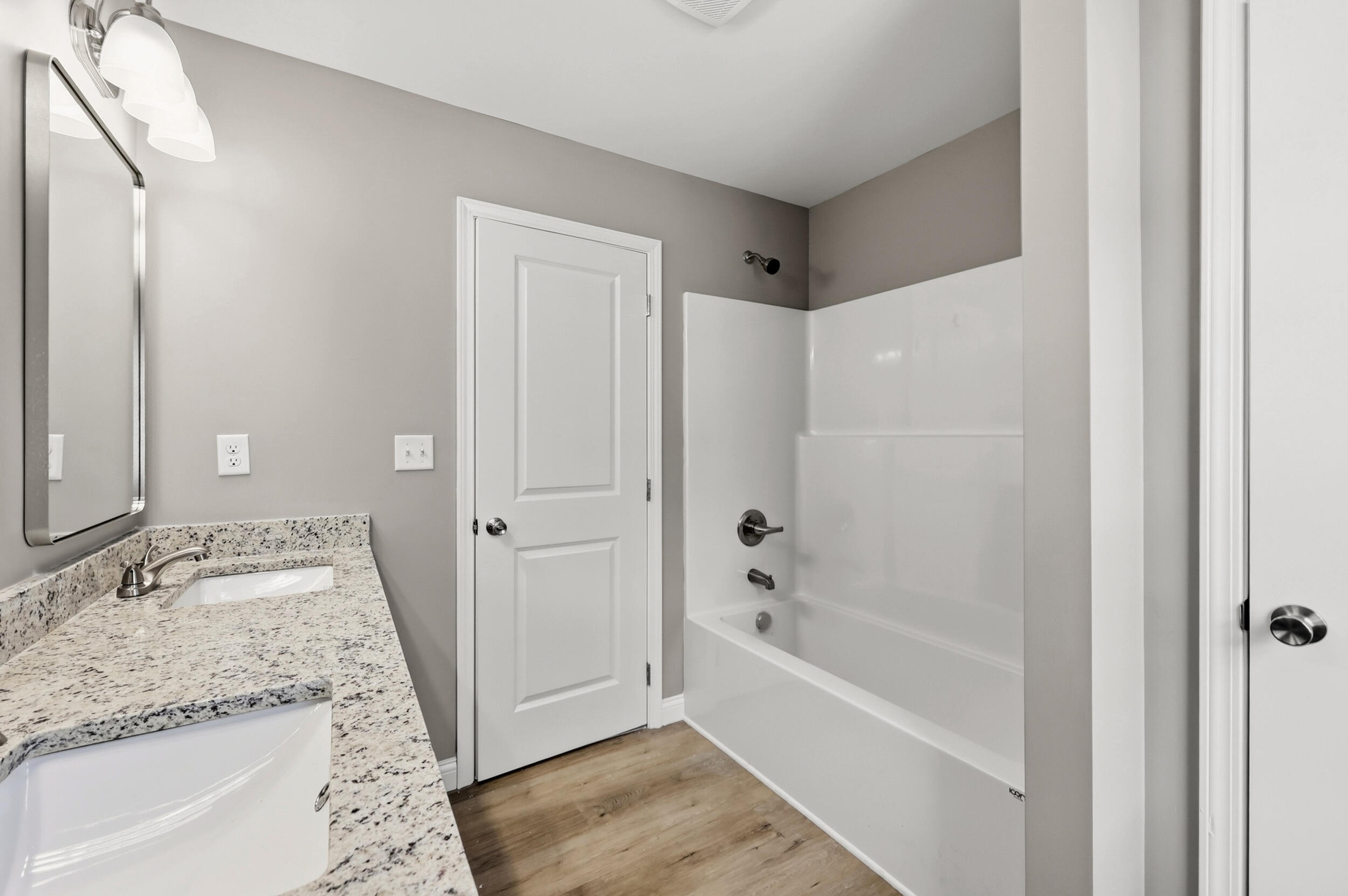 422 Main Avenue Property Photo 19