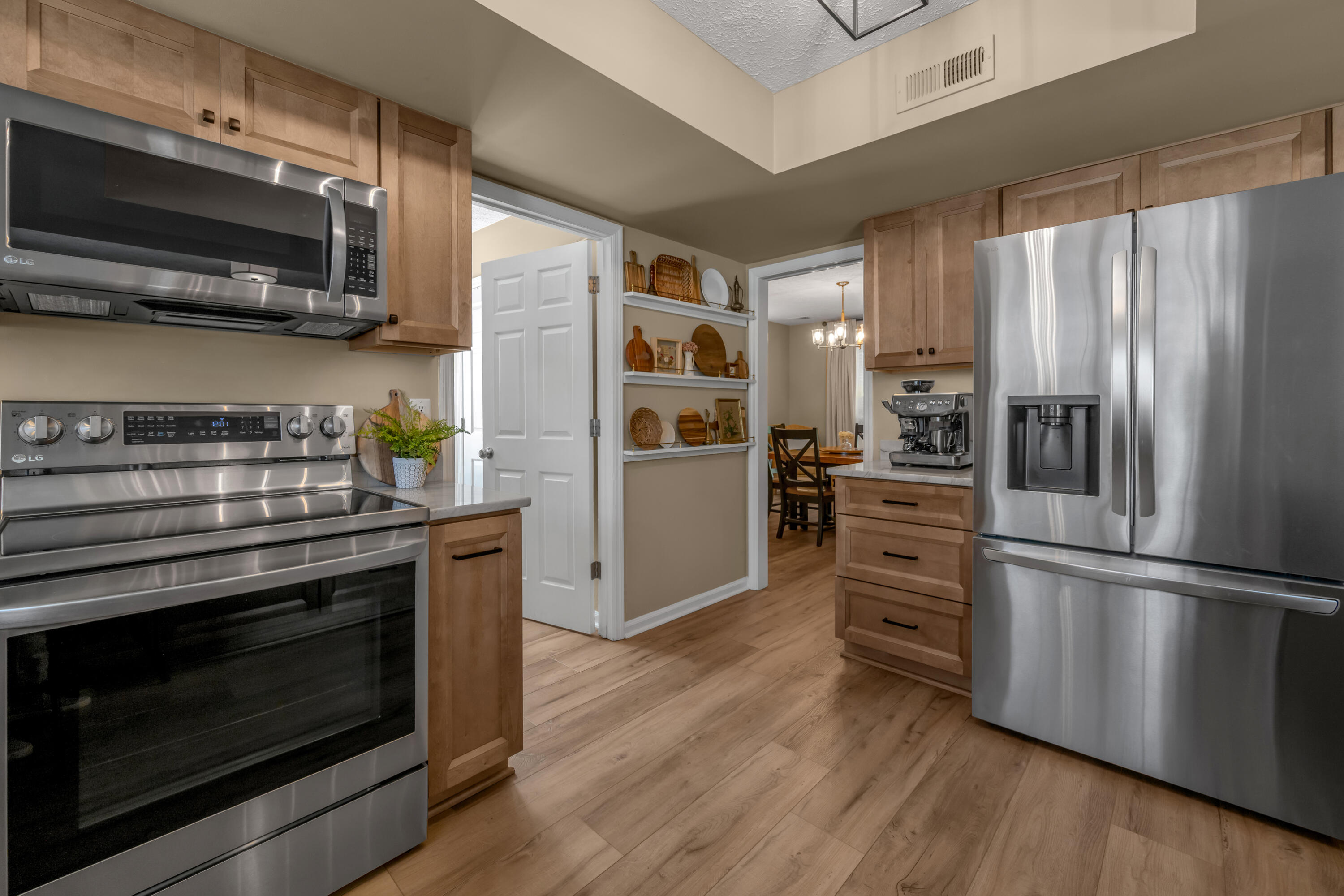 2109 Walsh Court Property Photo 21