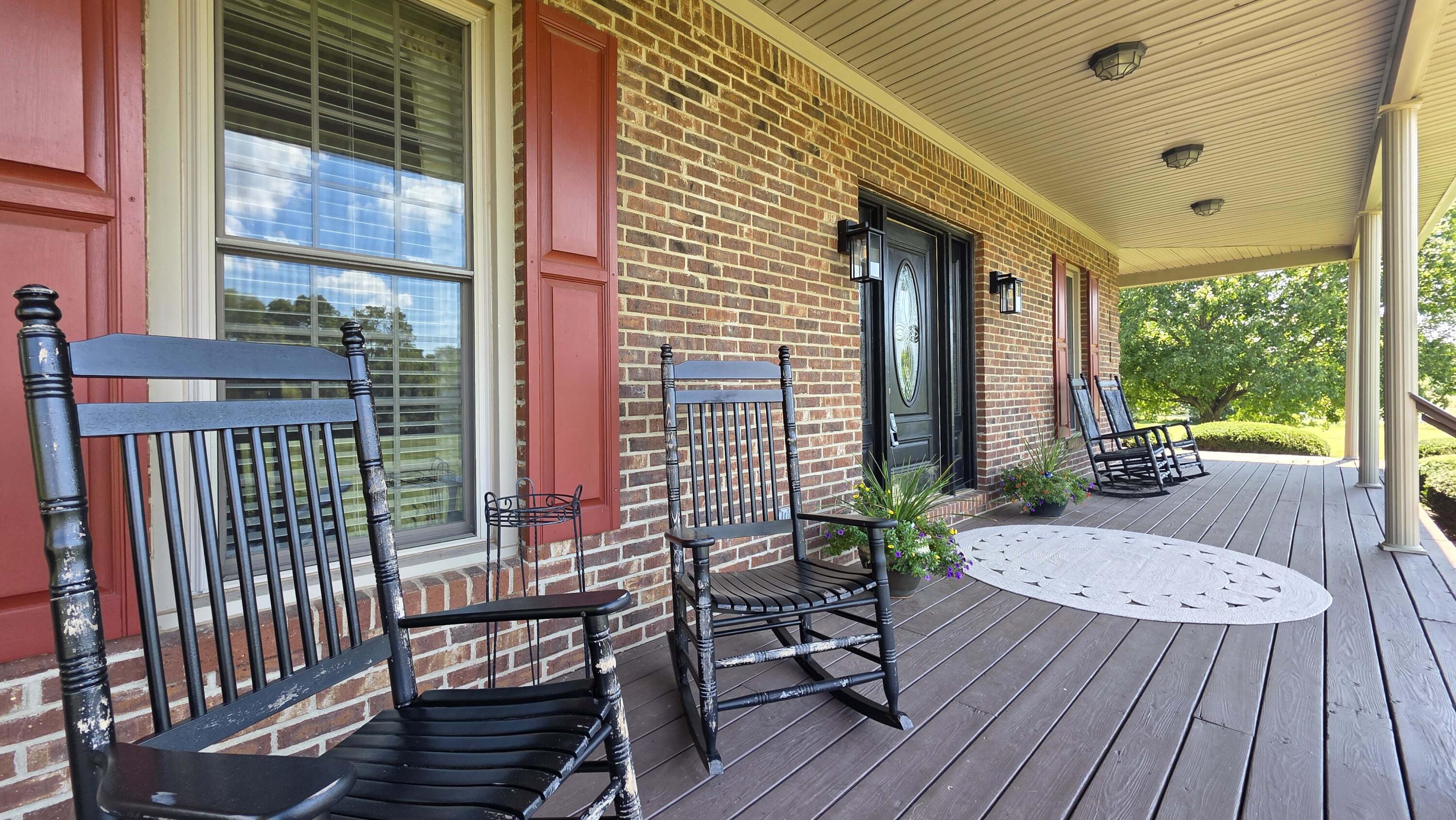 2080 Muir Station Road Property Photo 6