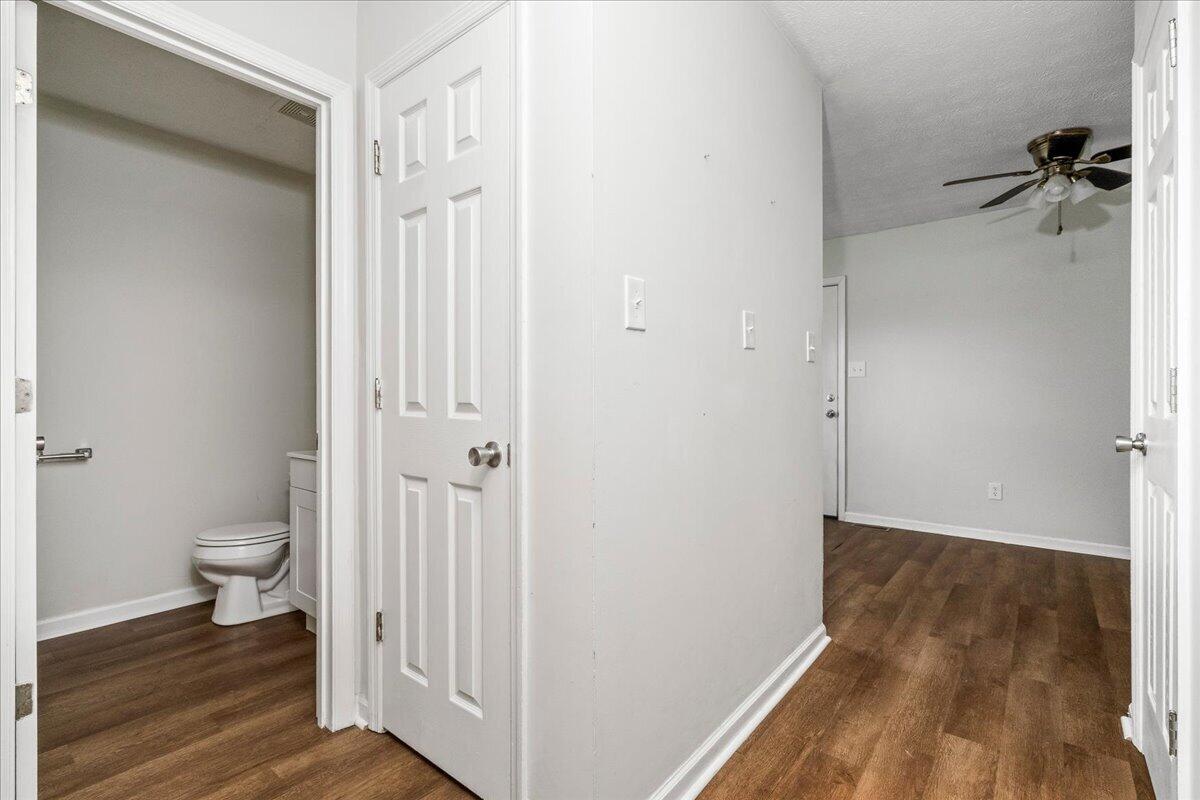 121 Lakeview Drive Property Photo 8