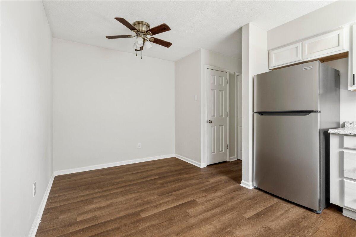 121 Lakeview Drive Property Photo 10