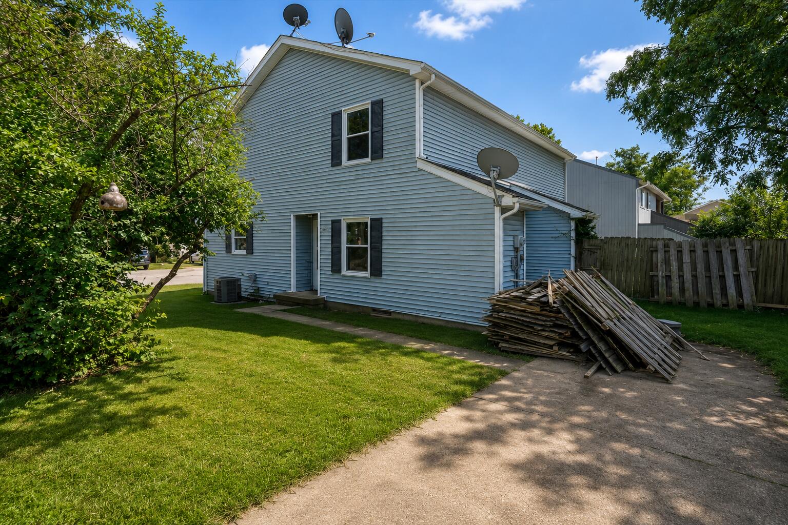 121 Lakeview Drive Property Photo 35