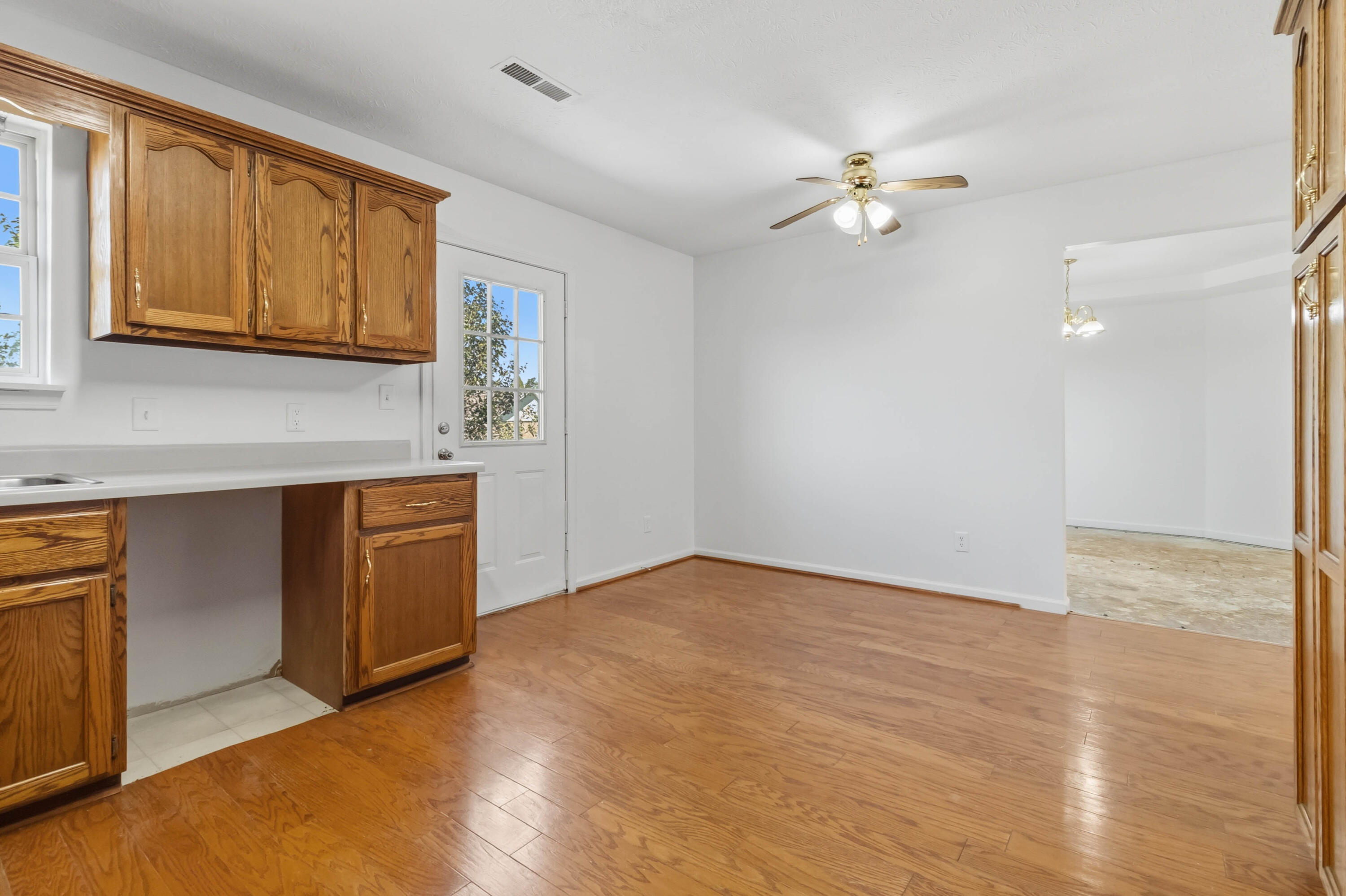 363 Hidden Loop Drive Property Photo 26