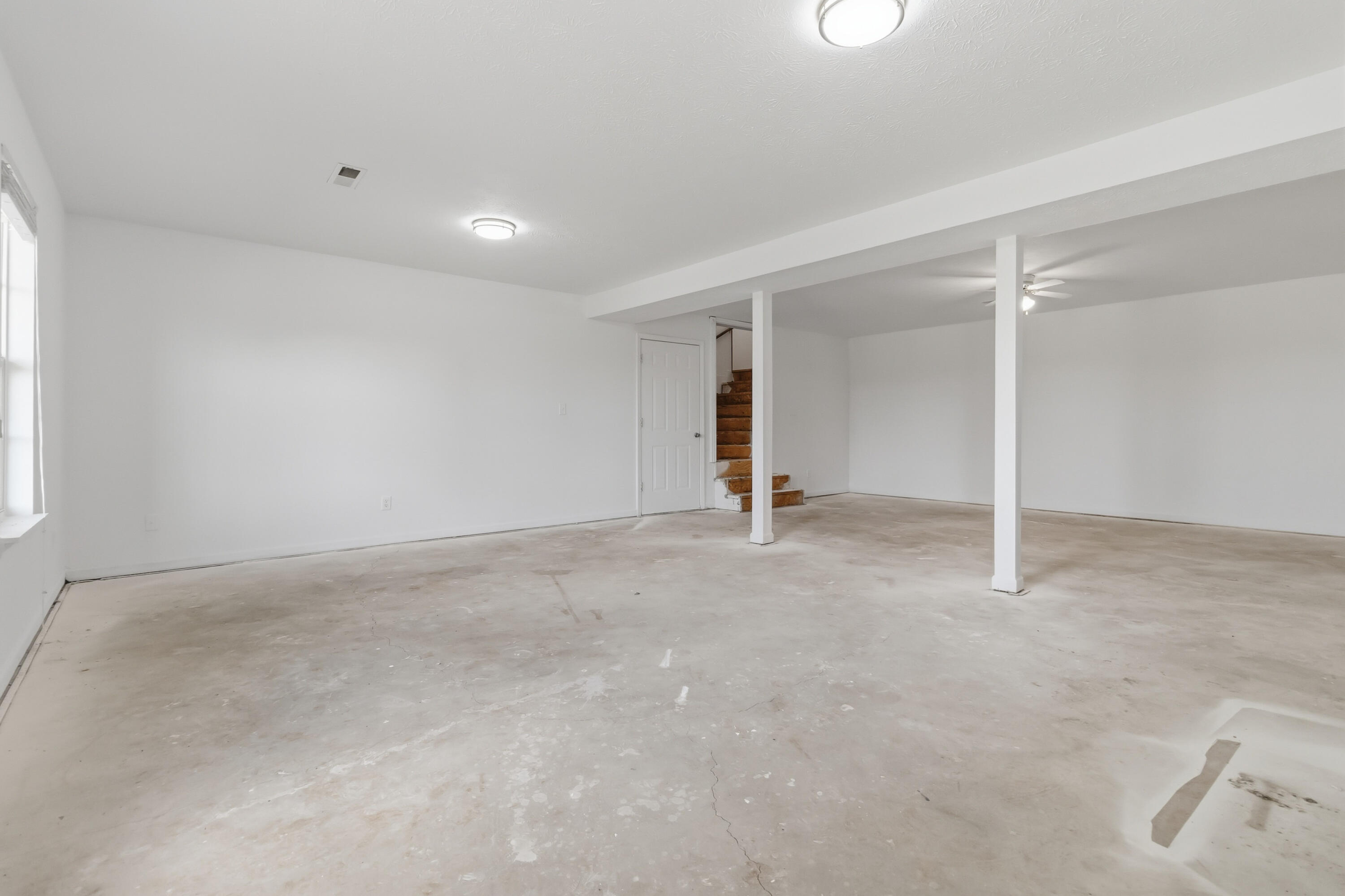 363 Hidden Loop Drive Property Photo 31