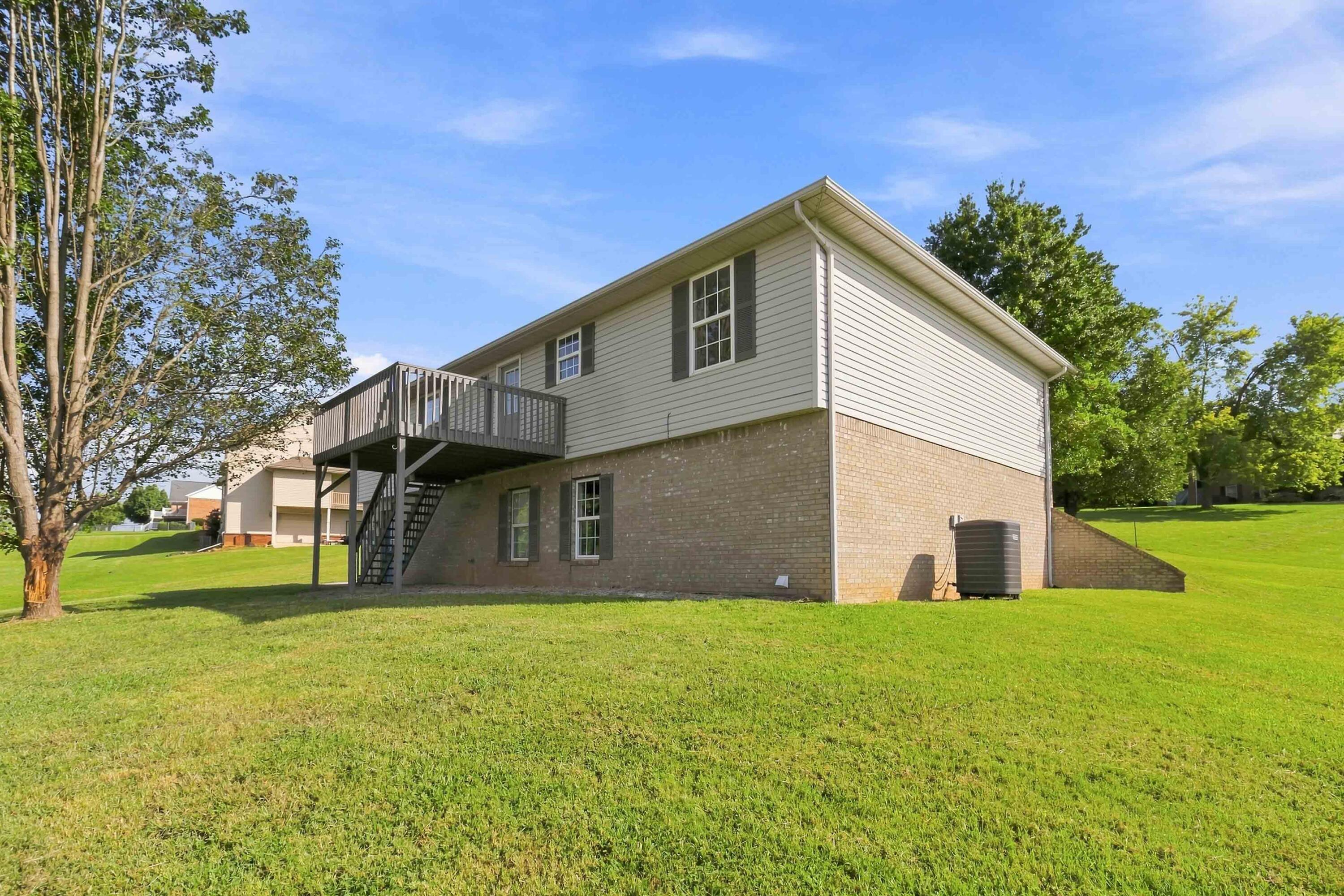 363 Hidden Loop Drive Property Photo 41