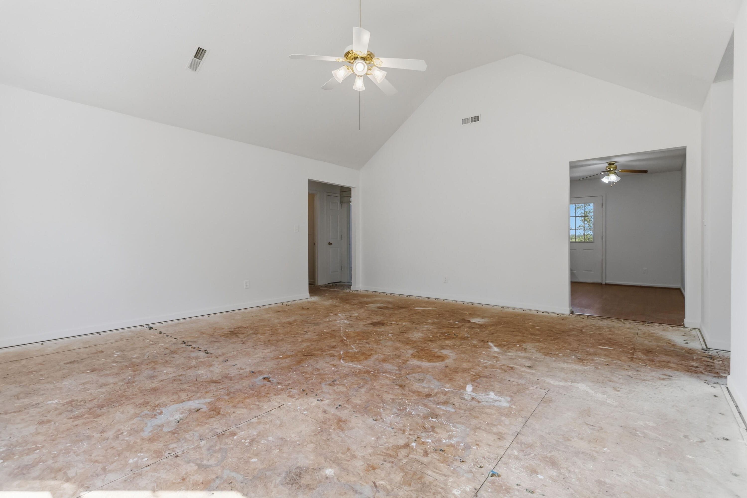 363 Hidden Loop Drive Property Photo 52