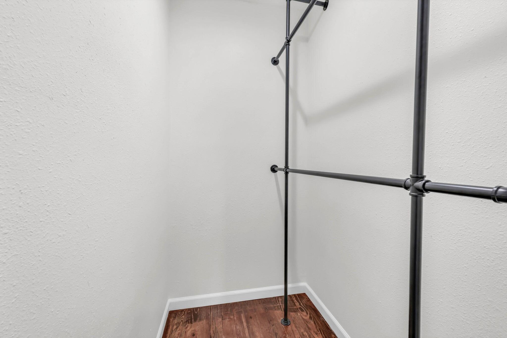 108 E Green Street Property Photo 17