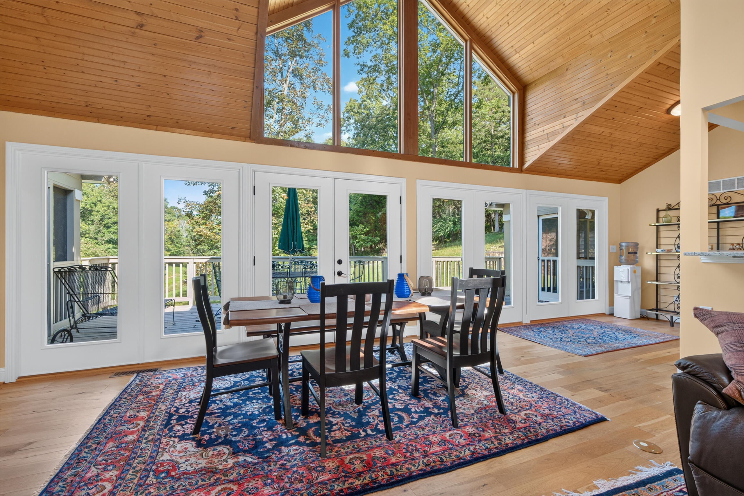 153 Deerlake Path Property Photo 12