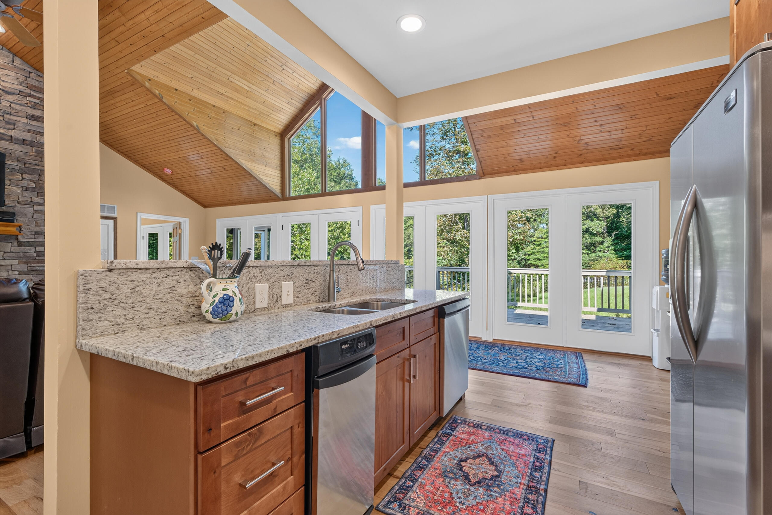 153 Deerlake Path Property Photo 17
