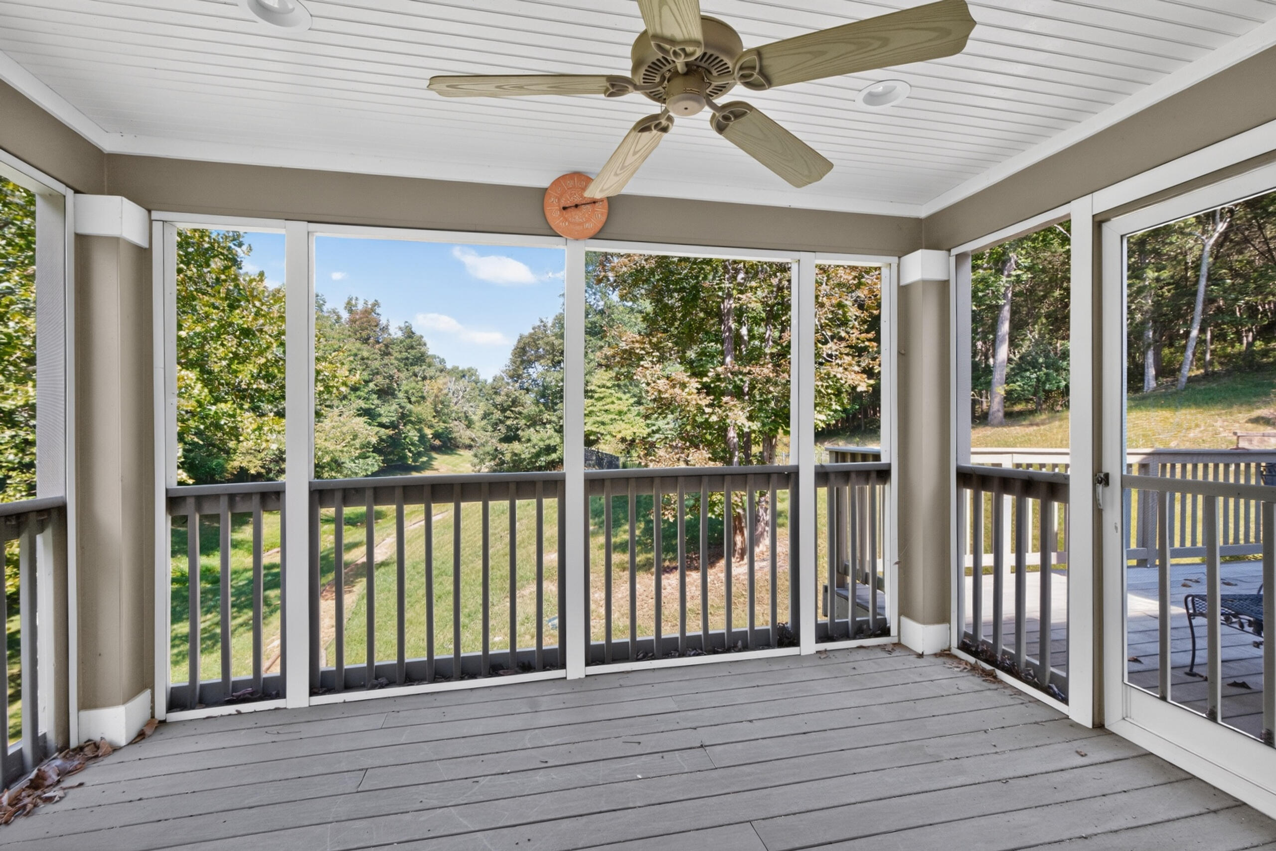 153 Deerlake Path Property Photo 31