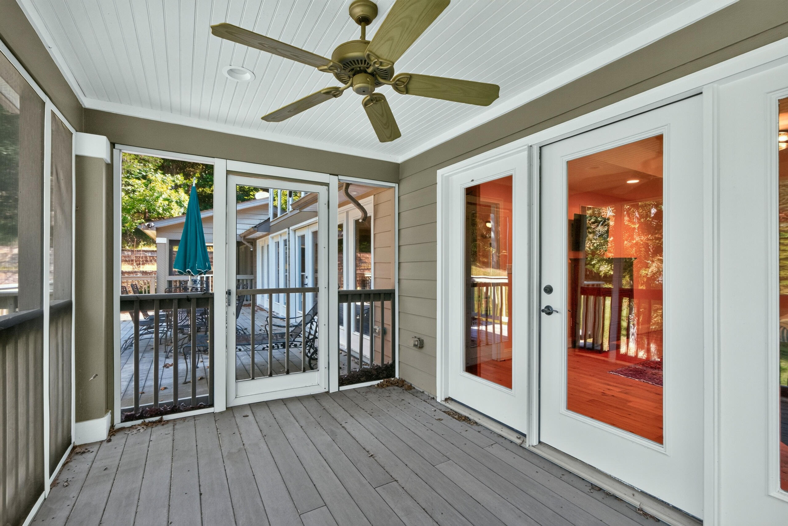 153 Deerlake Path Property Photo 32