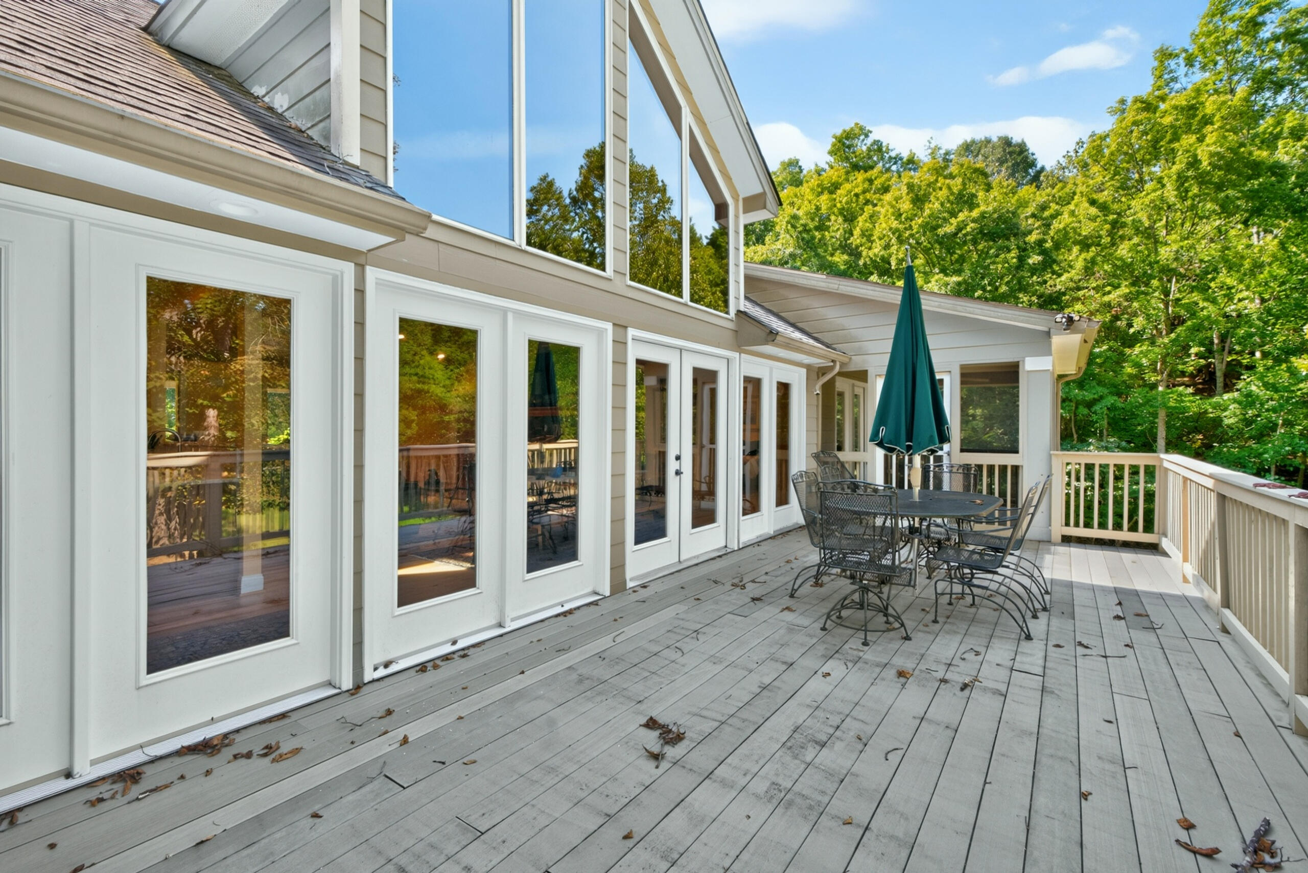 153 Deerlake Path Property Photo 52