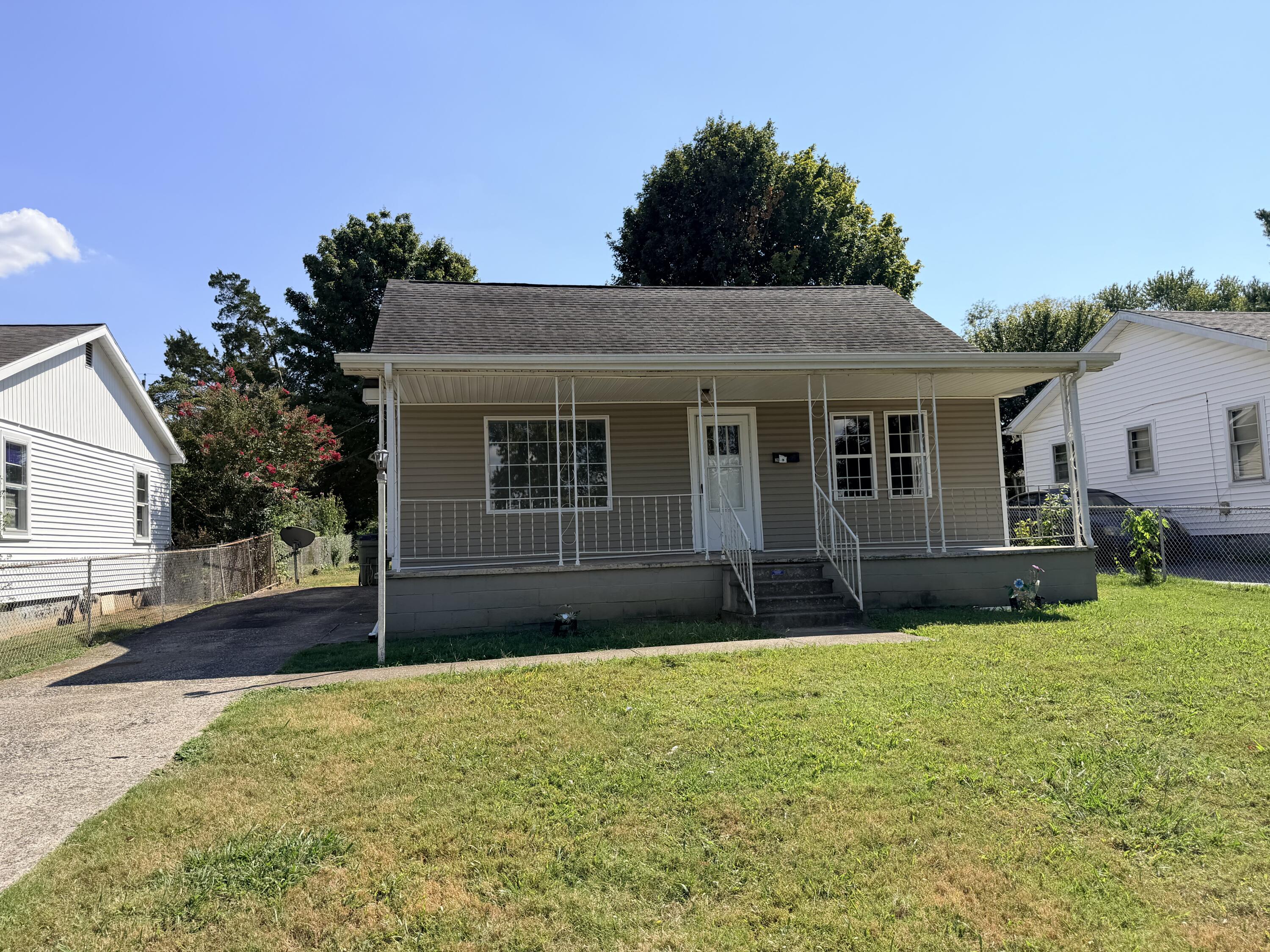 2607 Florence Street Property Photo 1