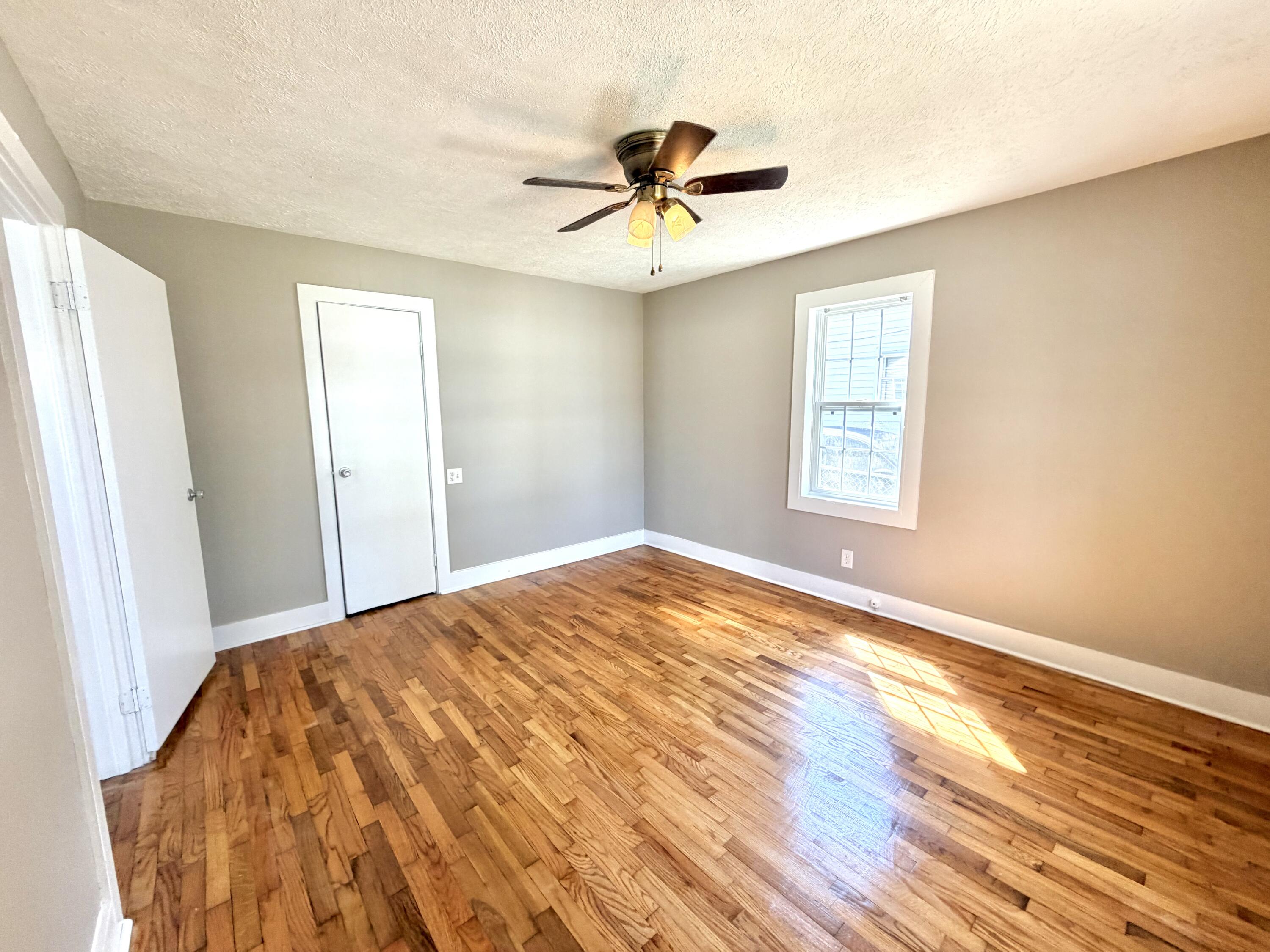 2607 Florence Street Property Photo 7