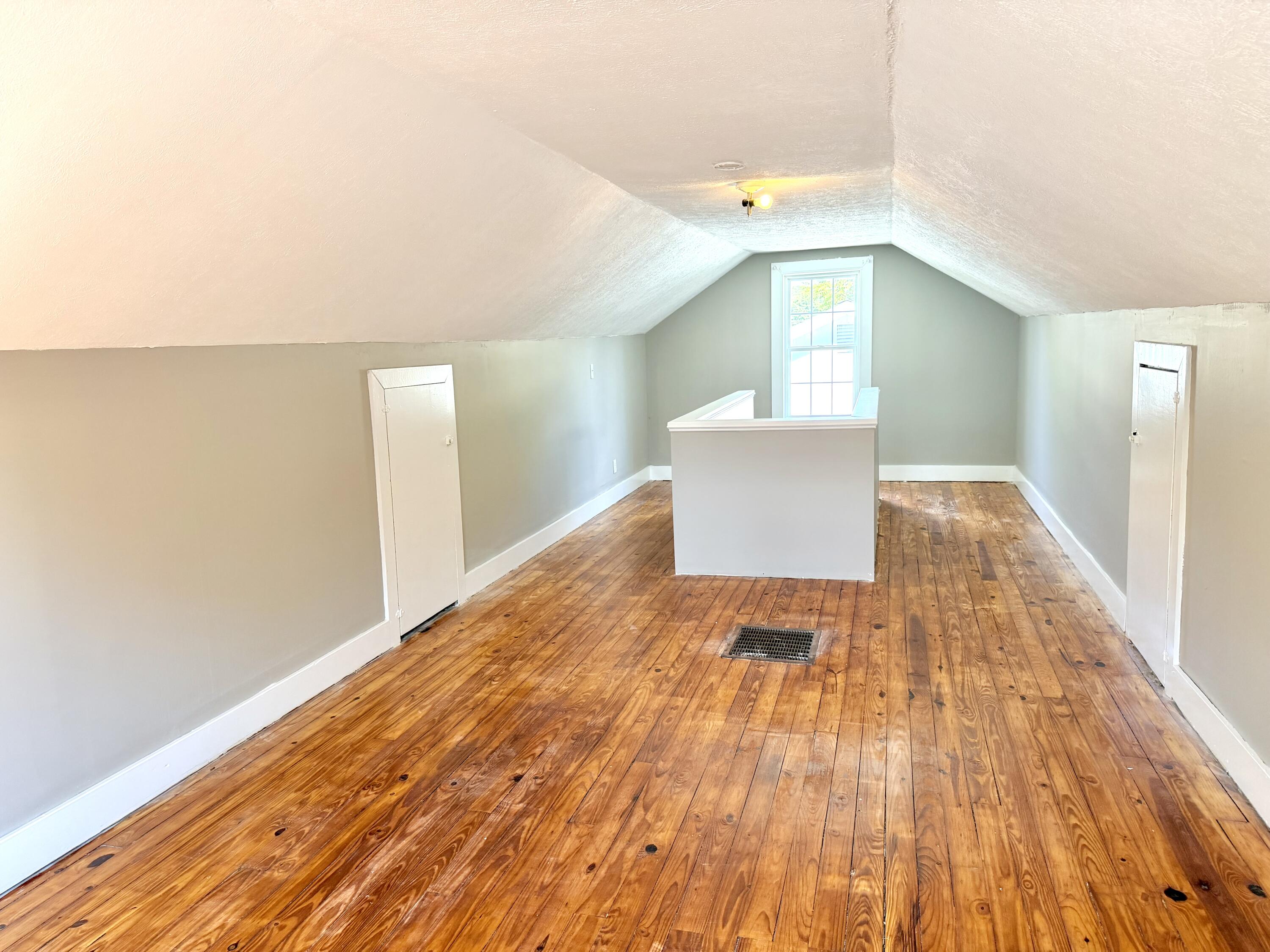 2607 Florence Street Property Photo 15